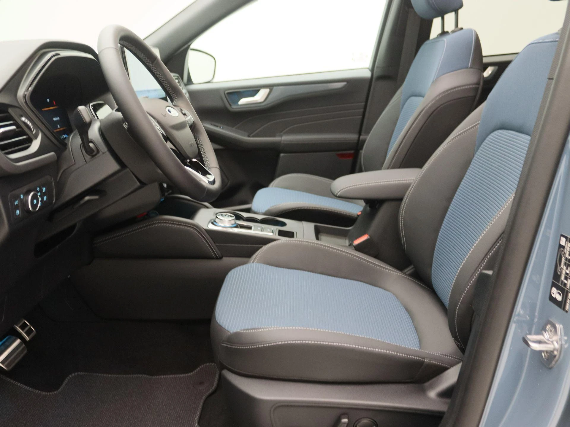 Ford-Kuga-image-11