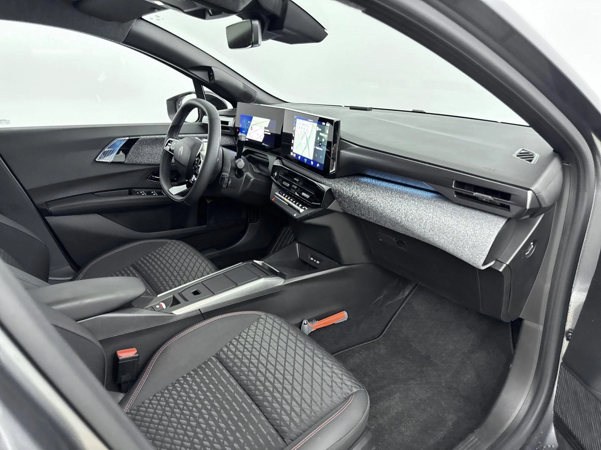 Renault-Clio-image-16