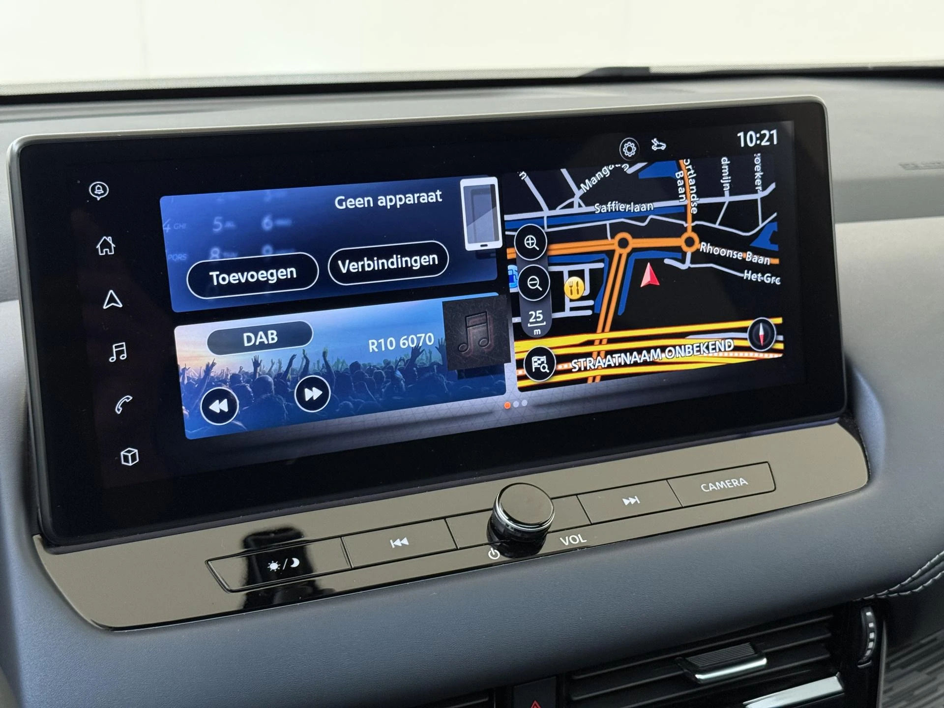 Nissan-QASHQAI-image-16
