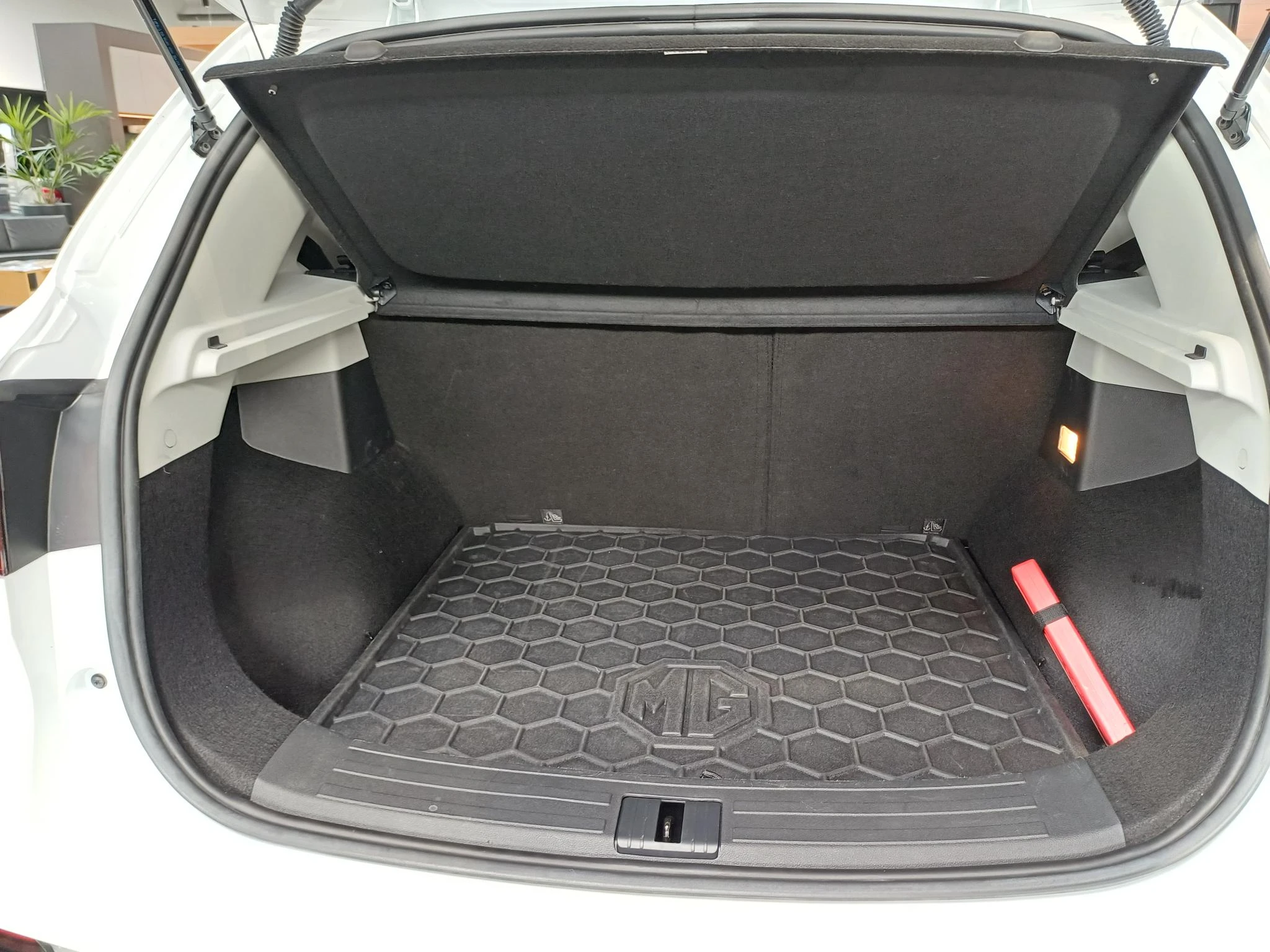 MG ZS 1.0 T-GDi AT LUXURY