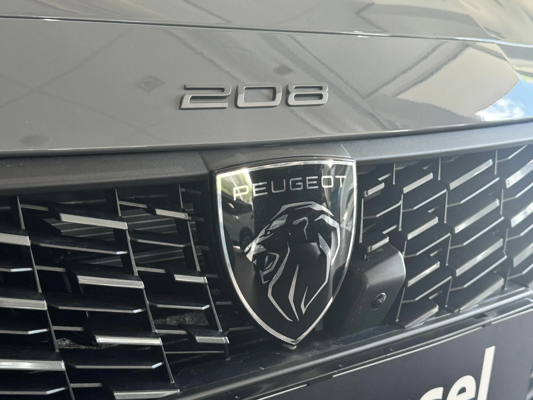 Peugeot 208 1.2 Hybrid 110 e-DCS6 Allure