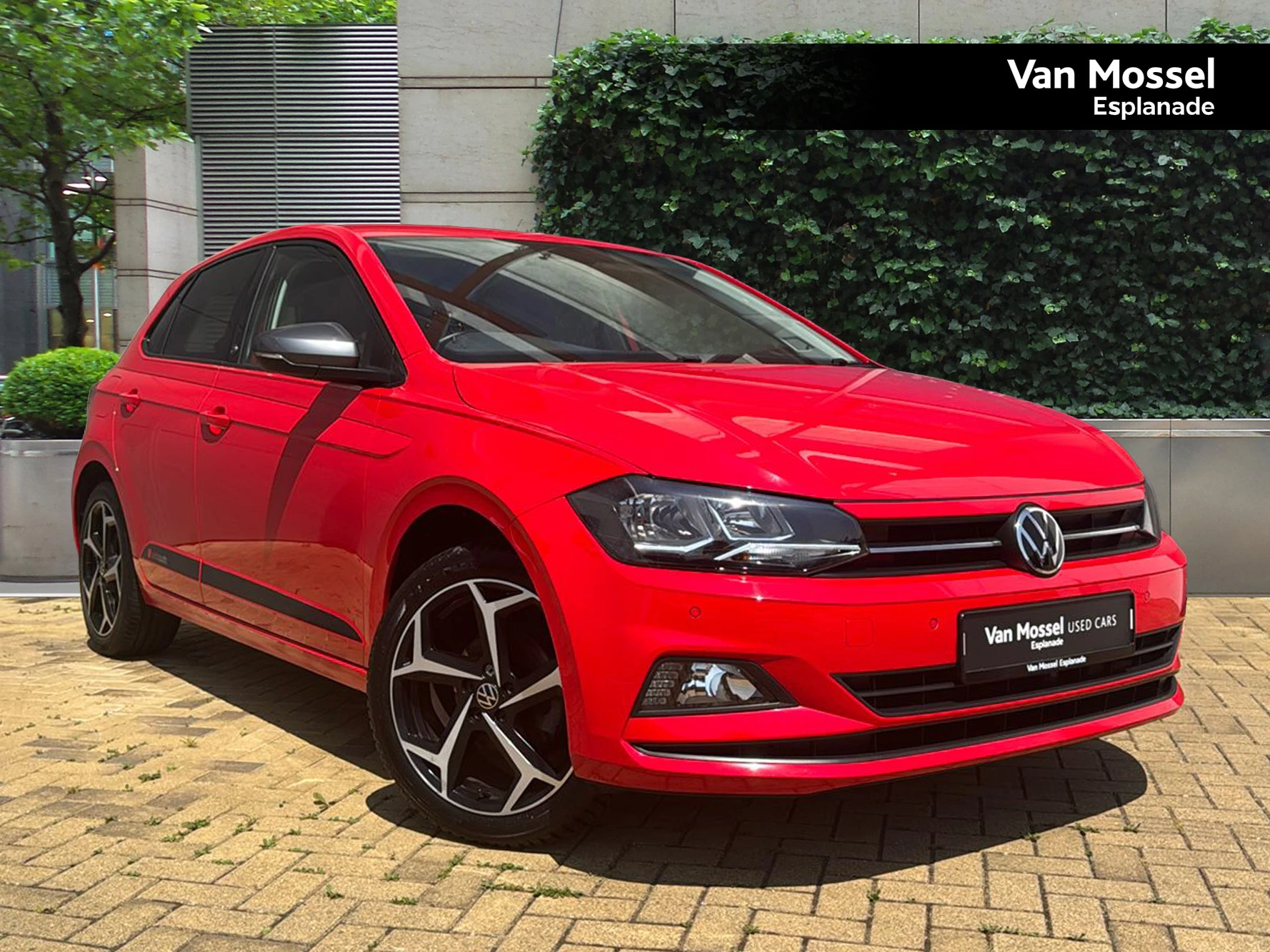 Volkswagen-Polo-image-0