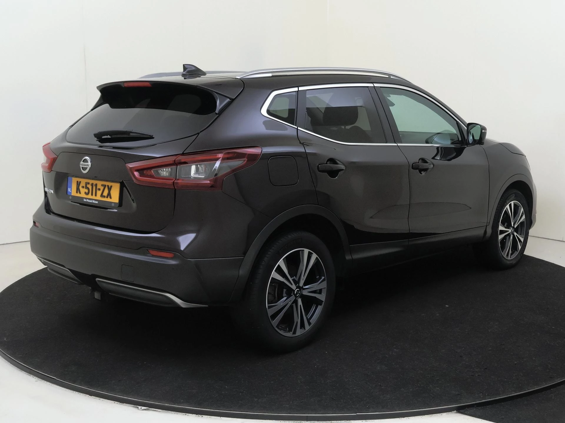 Nissan-QASHQAI-image-3