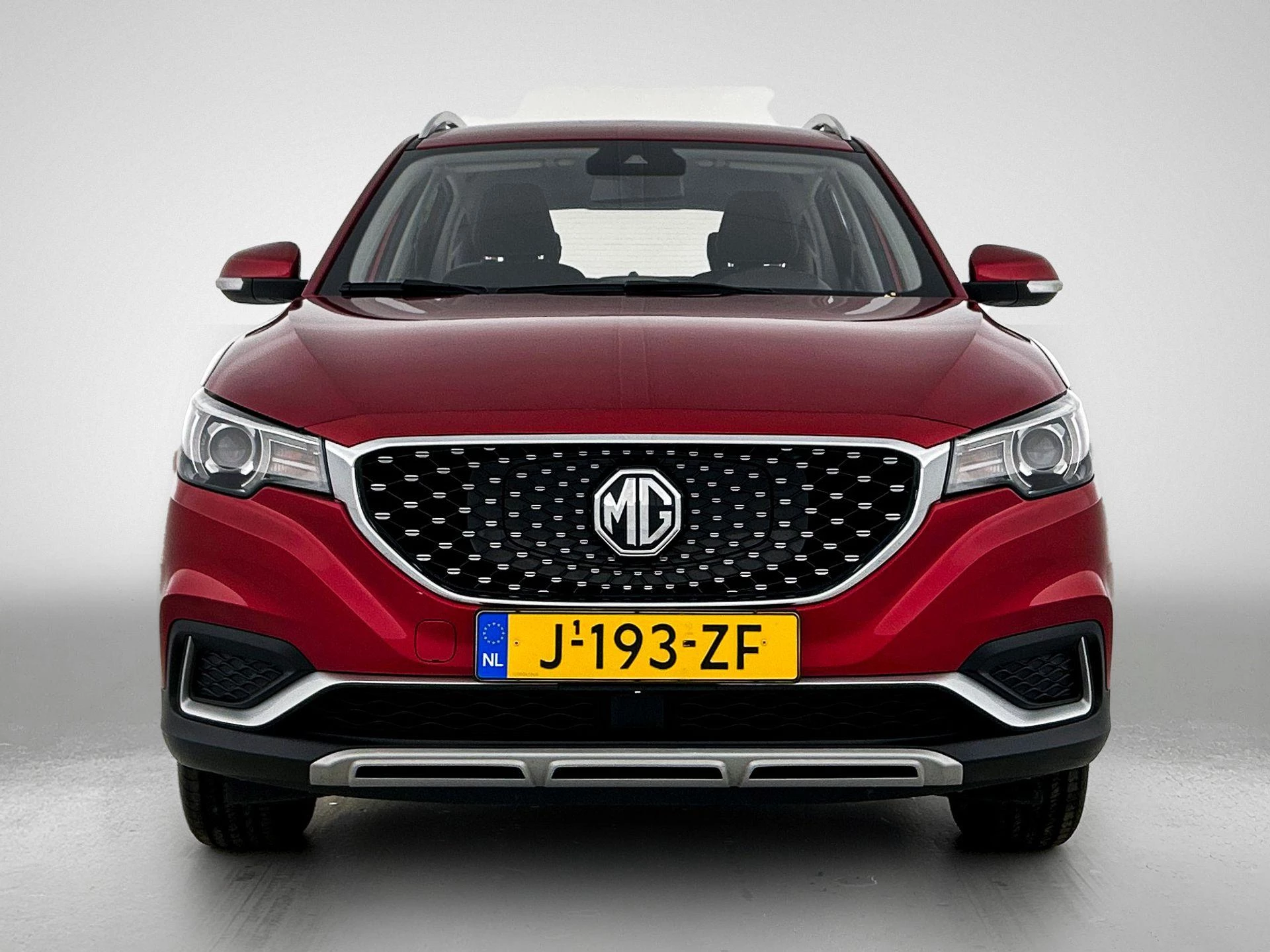 MG-ZS EV-image-4