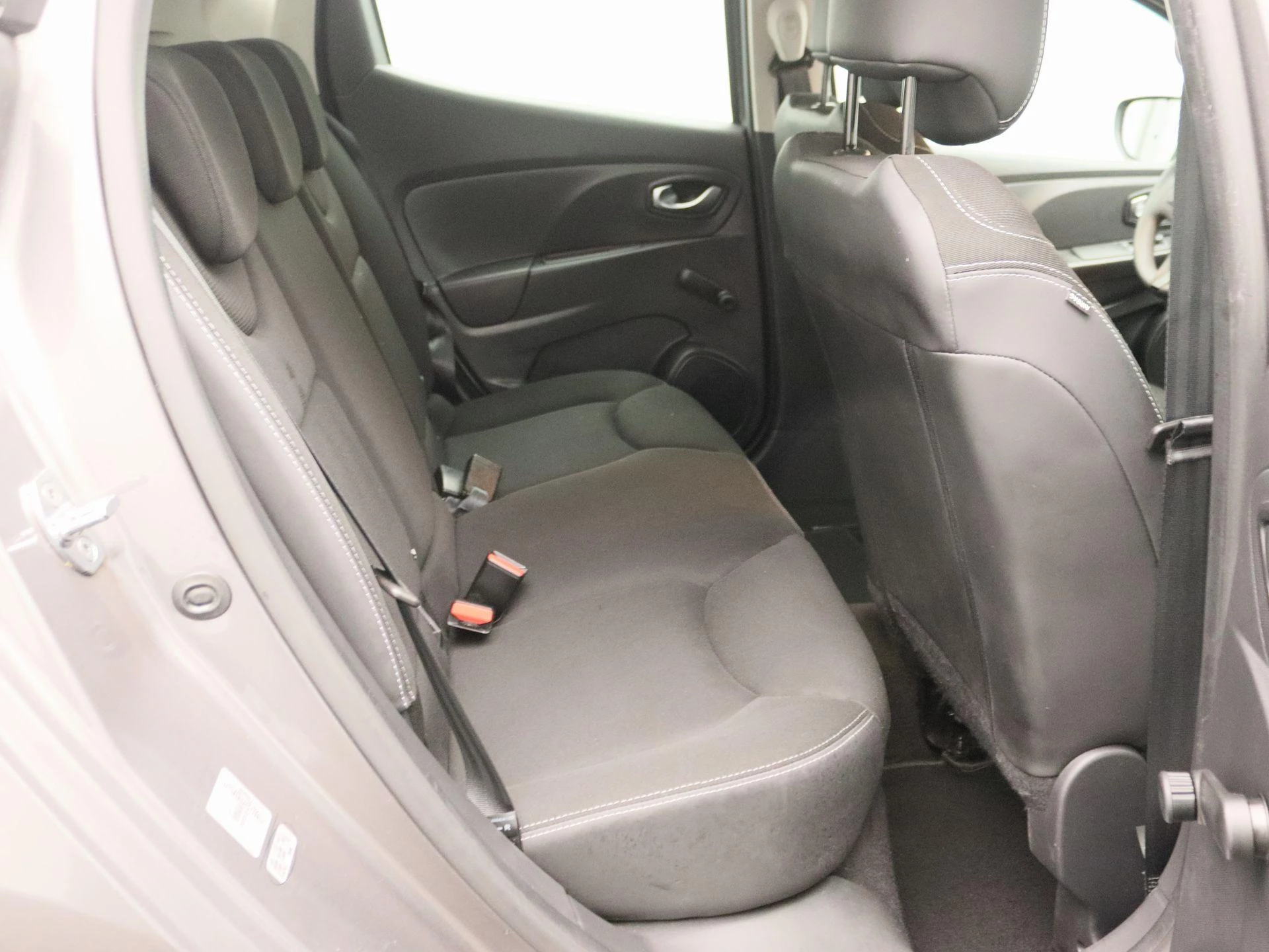 Renault-Clio-image-24