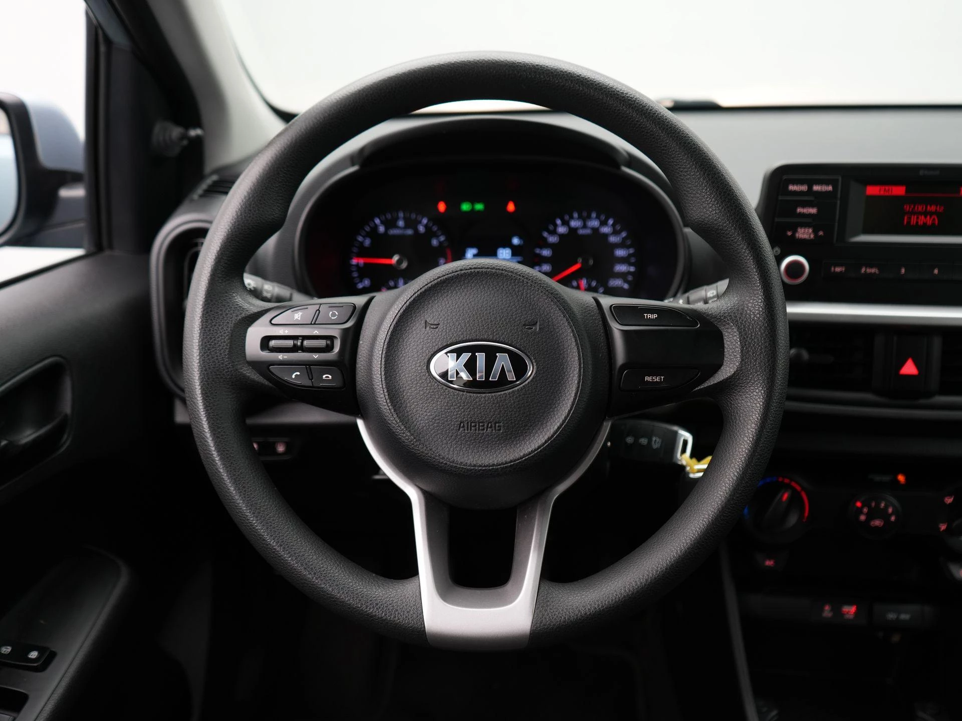Kia-Picanto-image-9