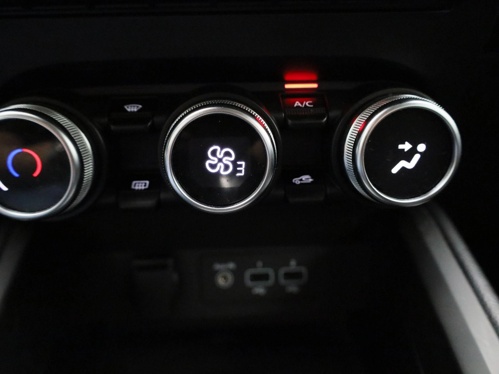 Renault-Clio-image-20