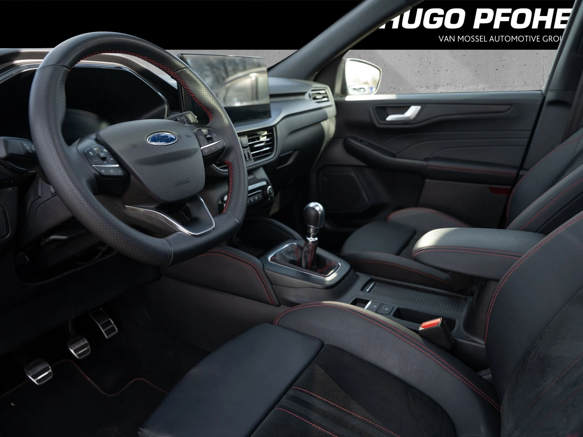 Ford Kuga ST-Line X*PANO*AHK*LED-MATRIX*360GRAD*ACC*NAVI*SOUND-SYS.