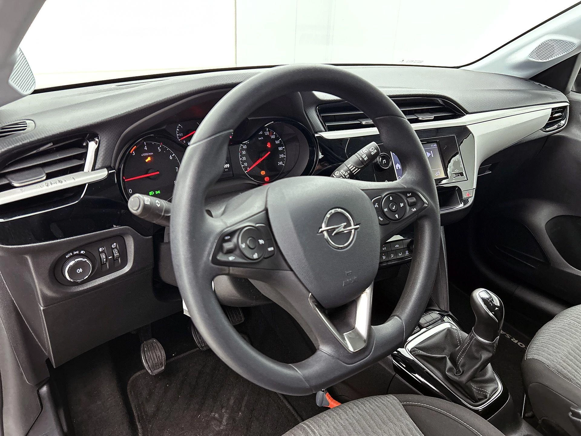 Opel-Corsa-image-17