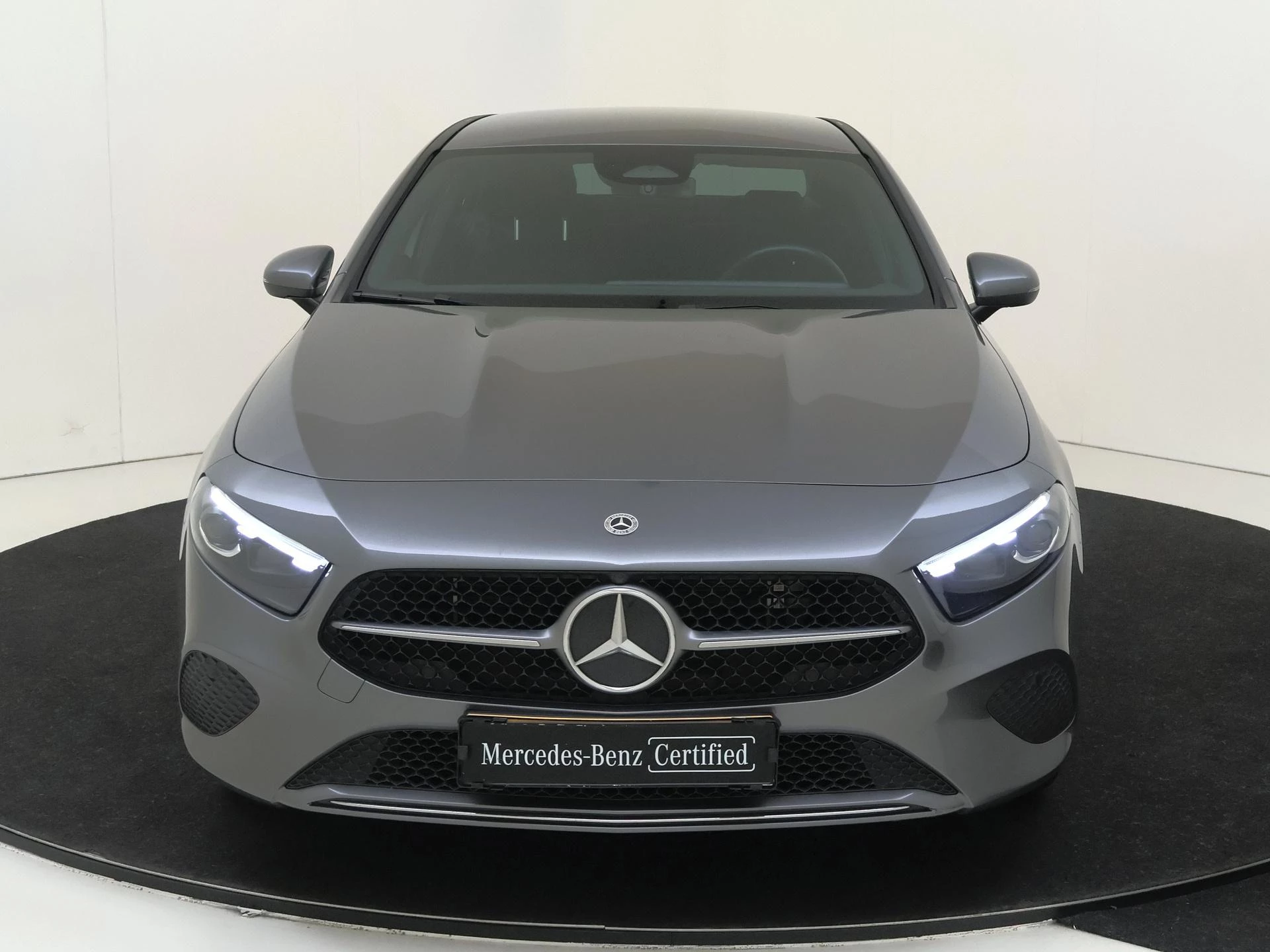 Mercedes-Benz-A-Klasse-image-3