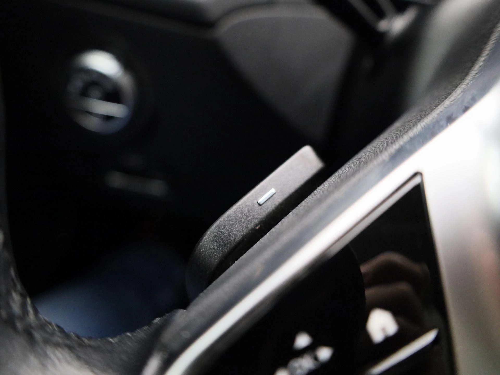 Mercedes-Benz-C-Klasse-image-18