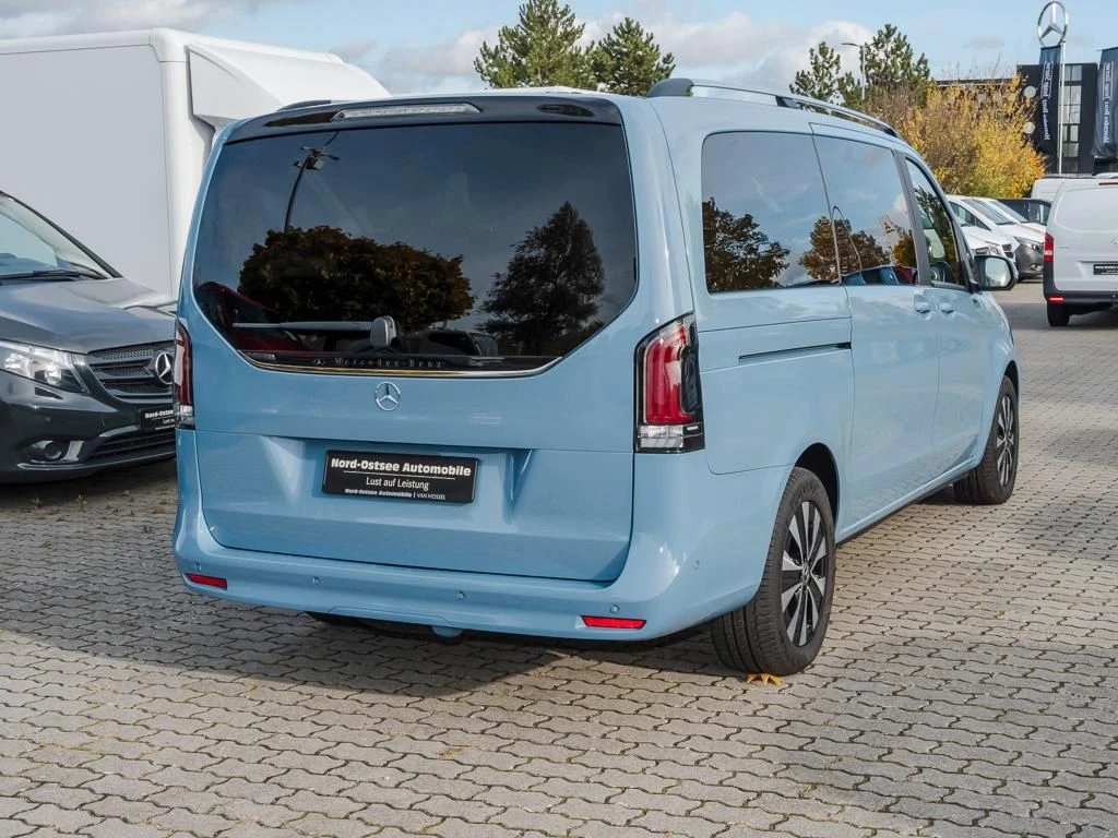 Mercedes-Benz-V-Klasse 220 d-image-5