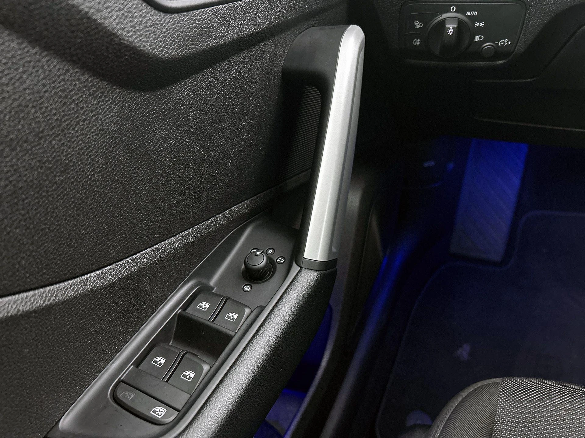 Audi-Q2-image-28