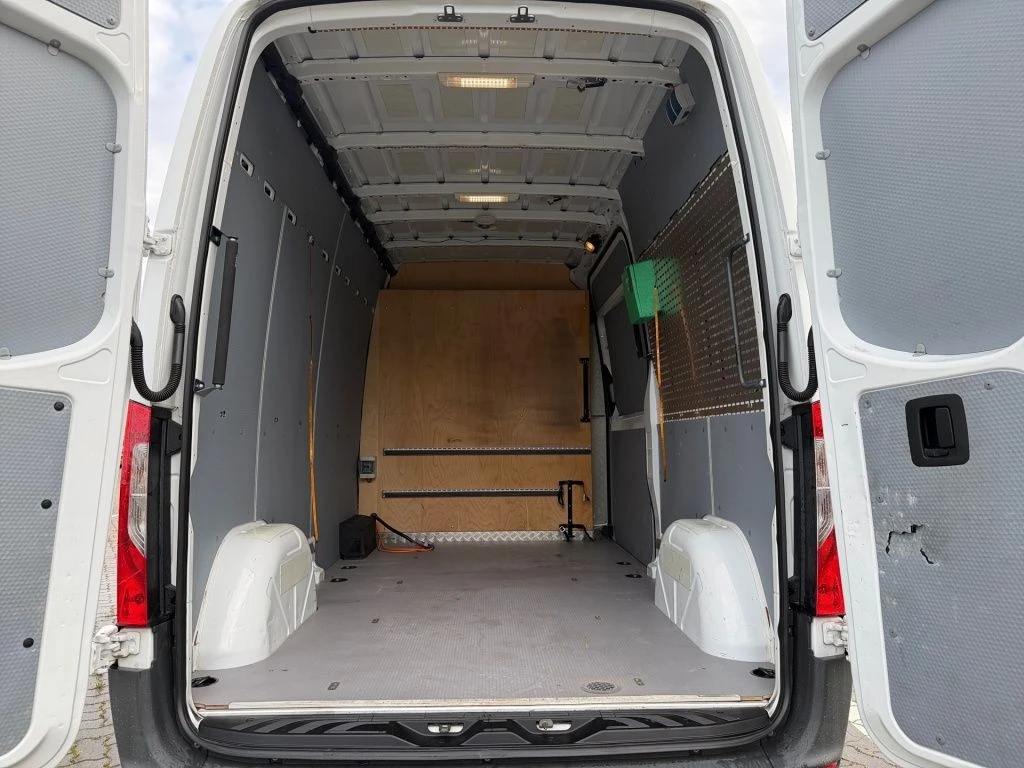 Mercedes-Benz-Sprinter 314-image-8
