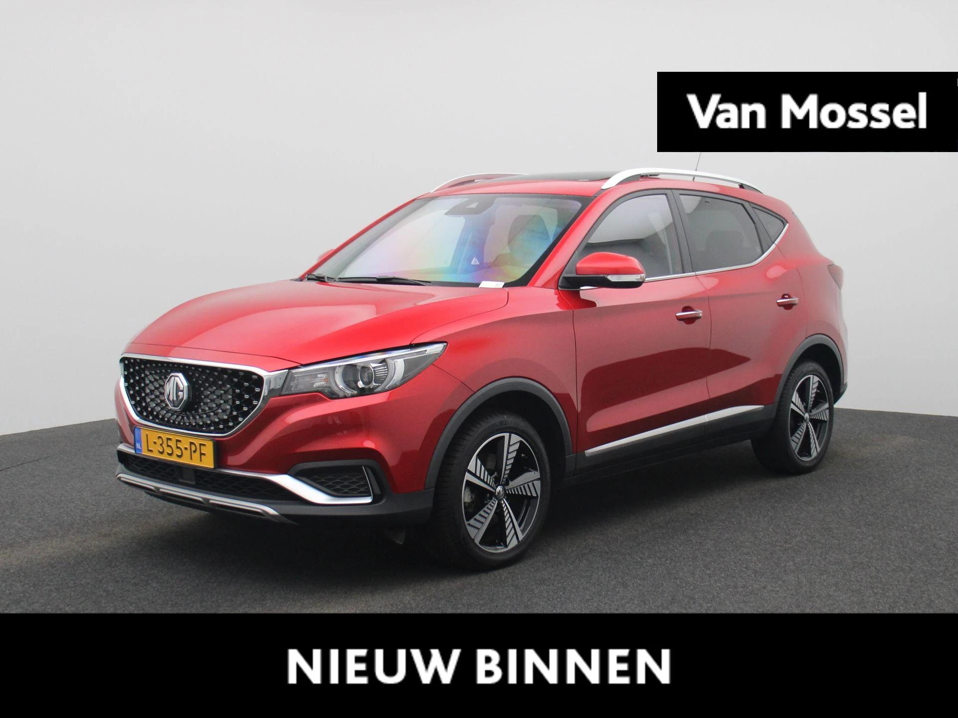 MG-ZS EV-image-0