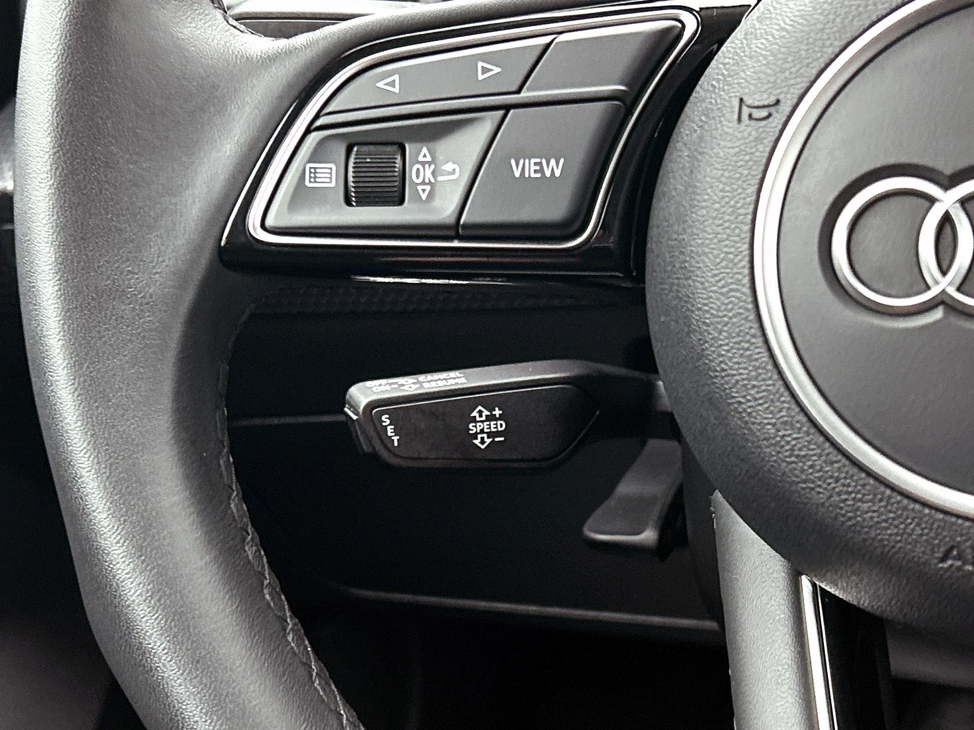 Audi-A1 Sportback-image-5