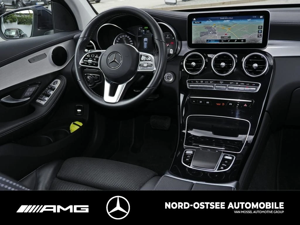 Mercedes-Benz GLC 300 de 4M KAMERA TEMPOMAT LED SITZHEIZUNG