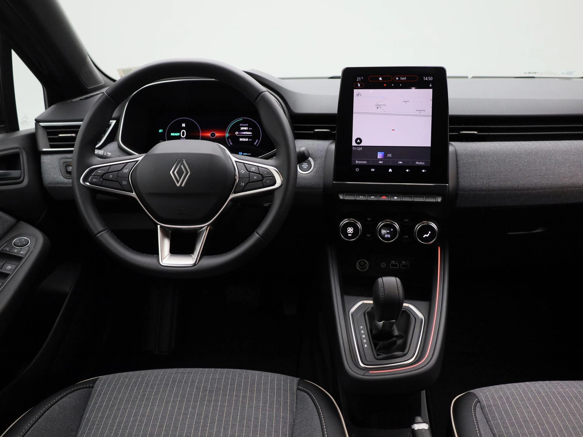Renault-Clio-image-6