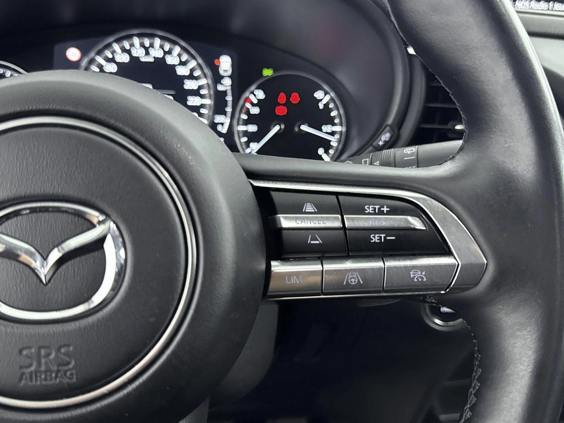 Mazda CX-30 2.0 e-SkyActiv-X M Hybrid Luxury 187Pk