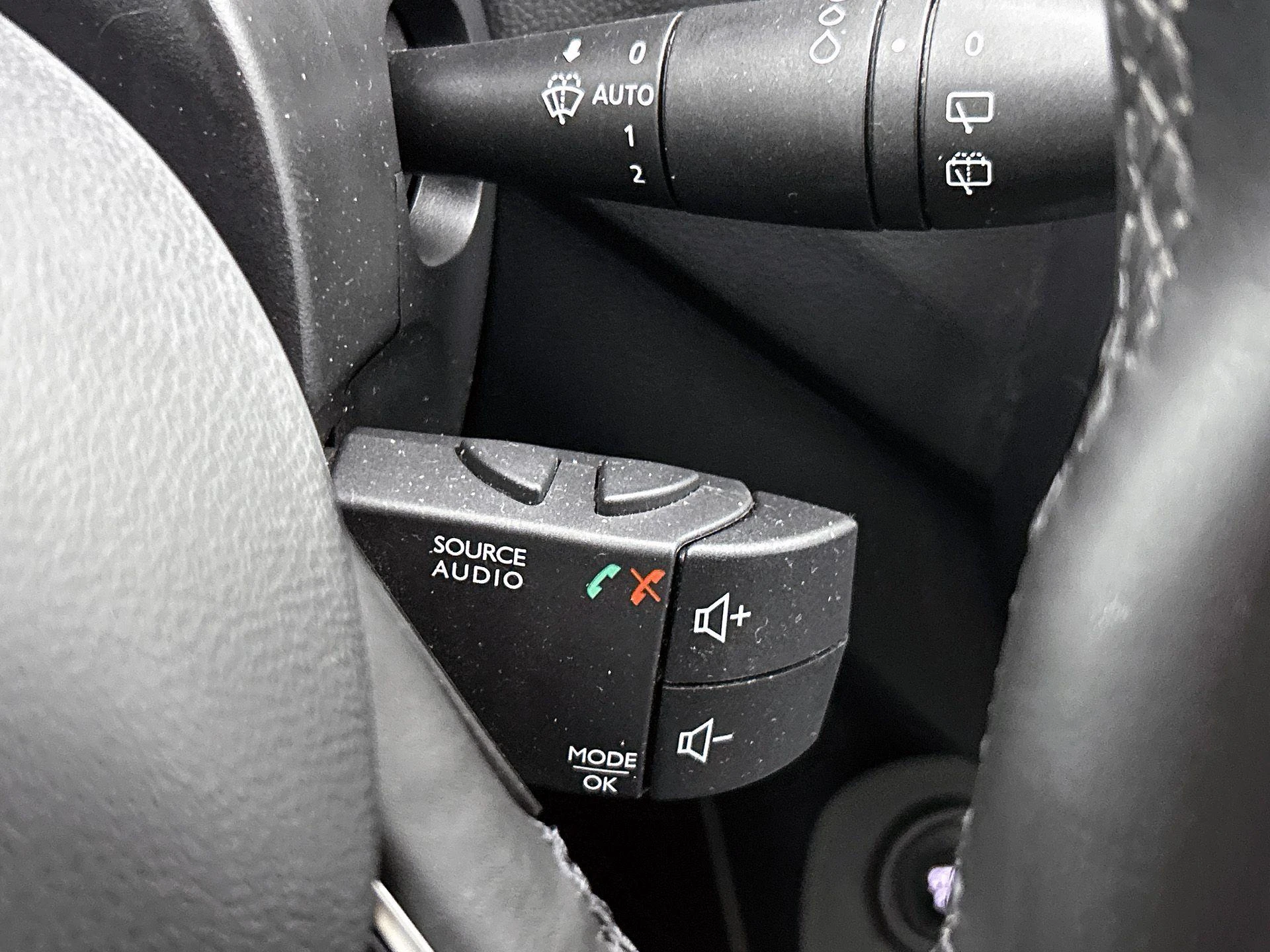 Renault-Captur-image-11