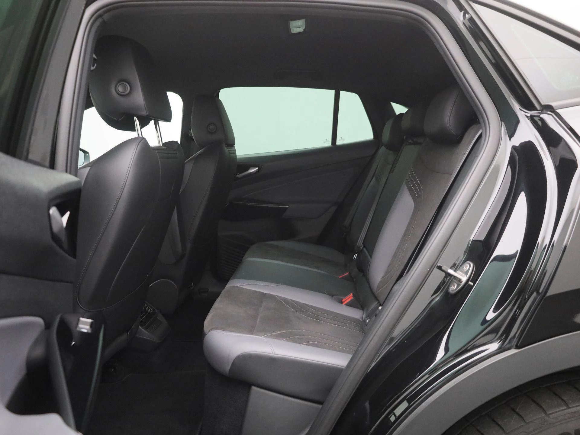Volkswagen-ID.5-image-10