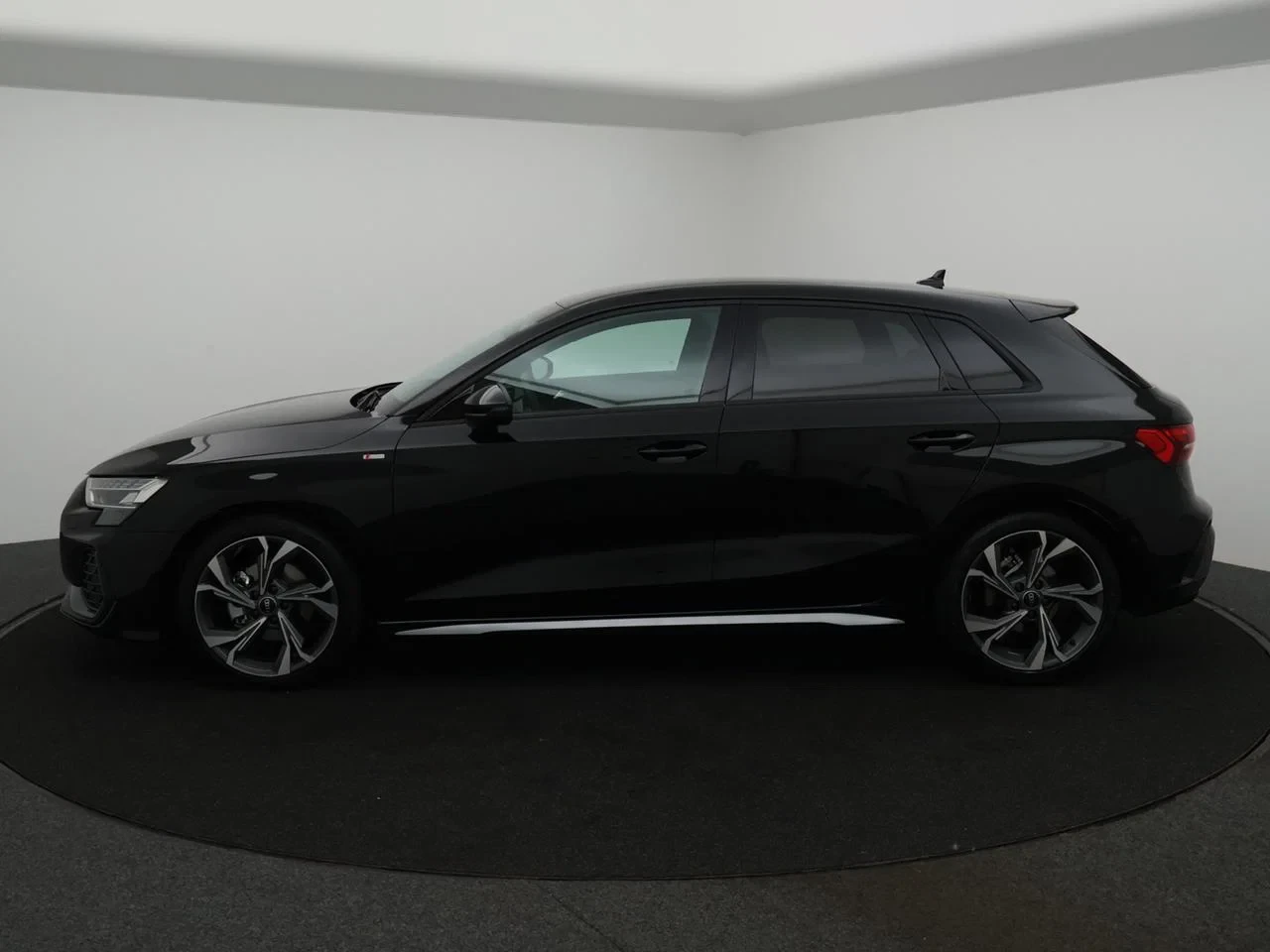 Audi-A3-image-1