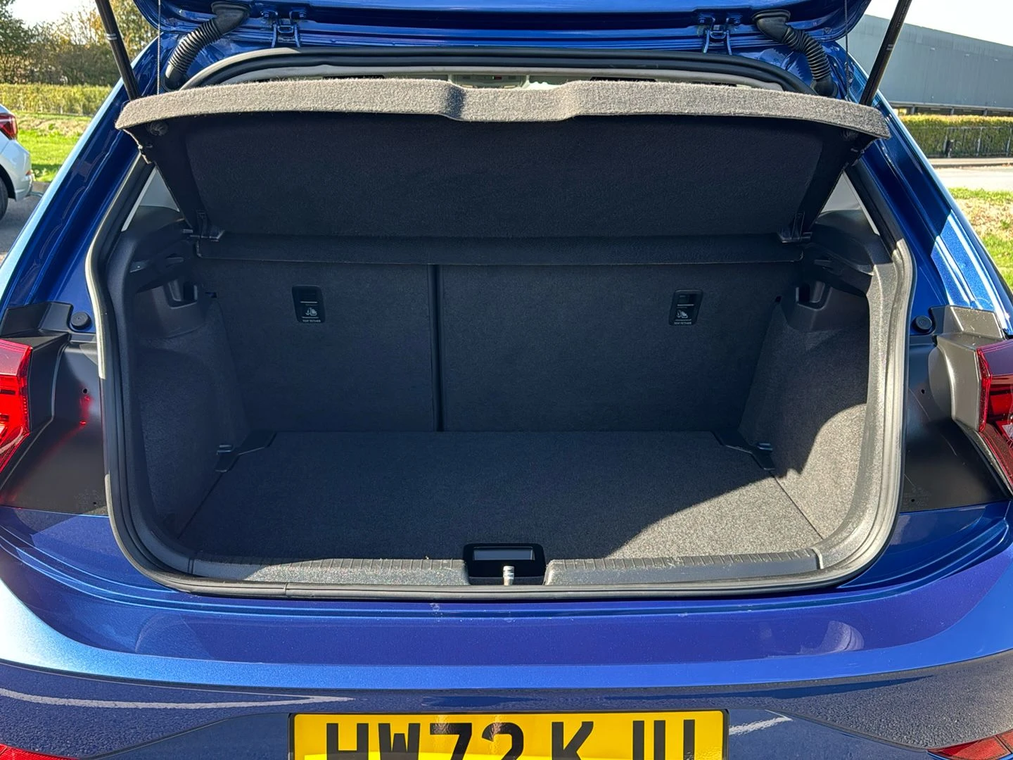 Volkswagen-Polo-image-14
