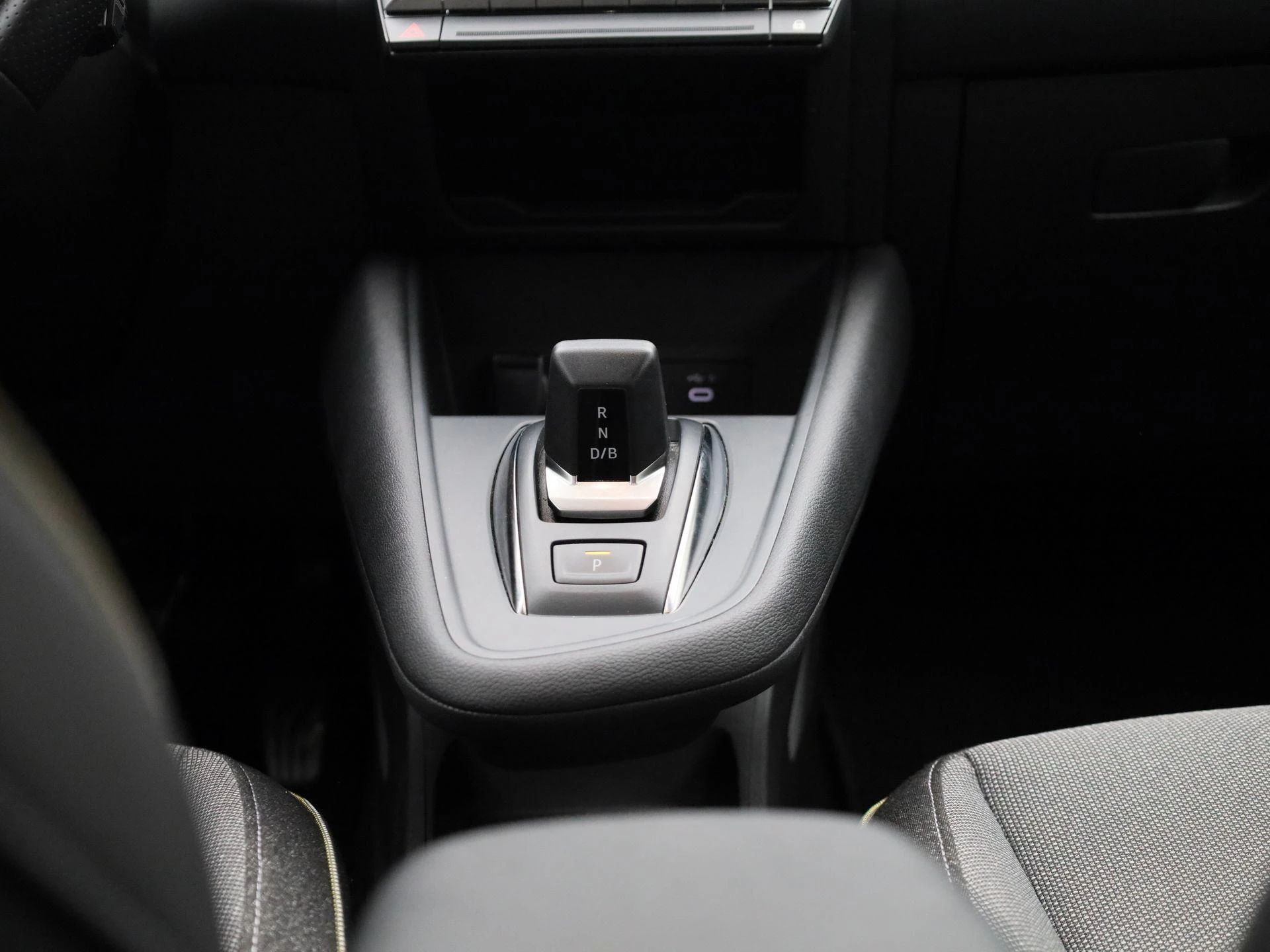 Renault-Captur-image-13