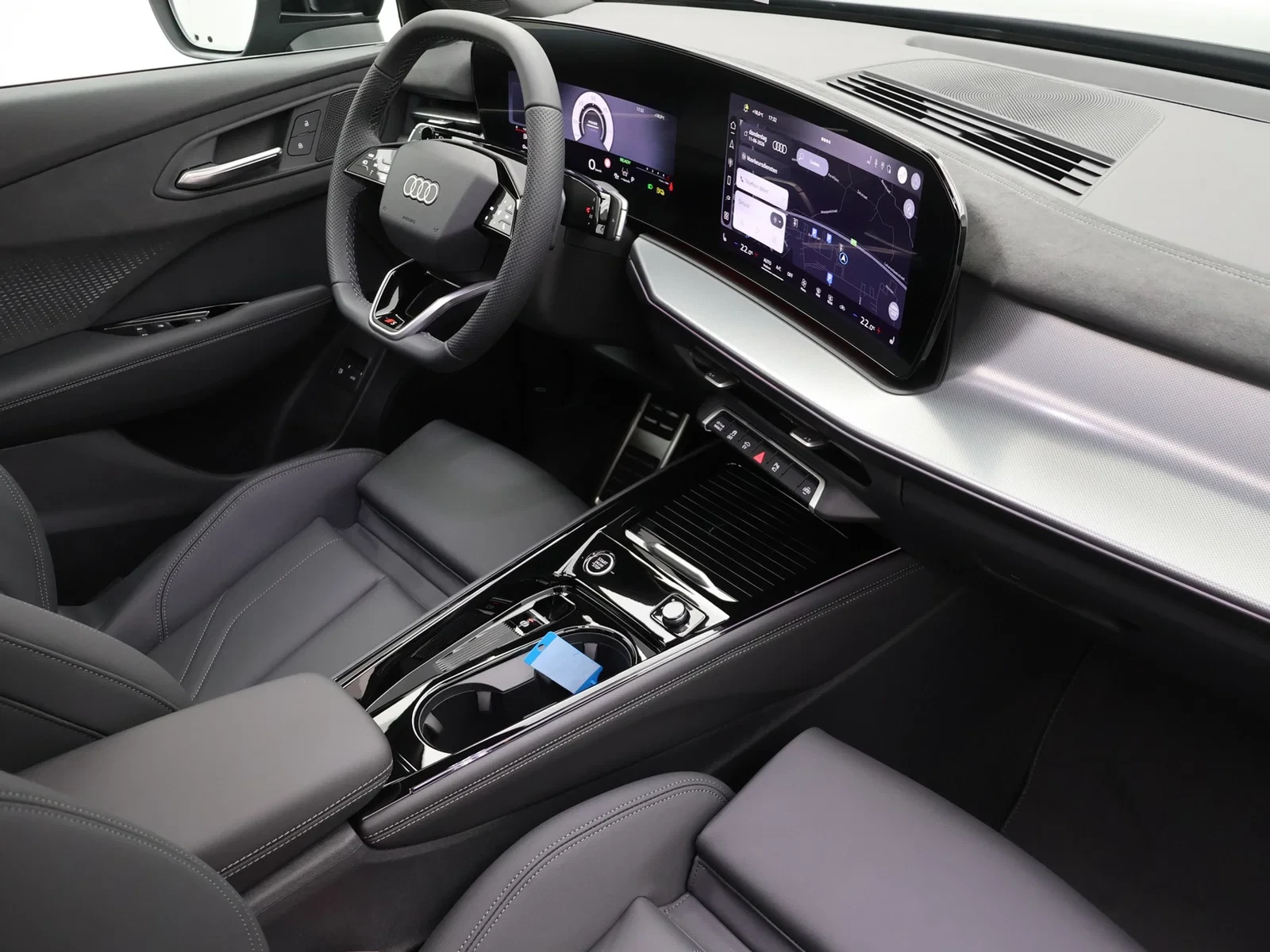 Audi-Q3-image-2