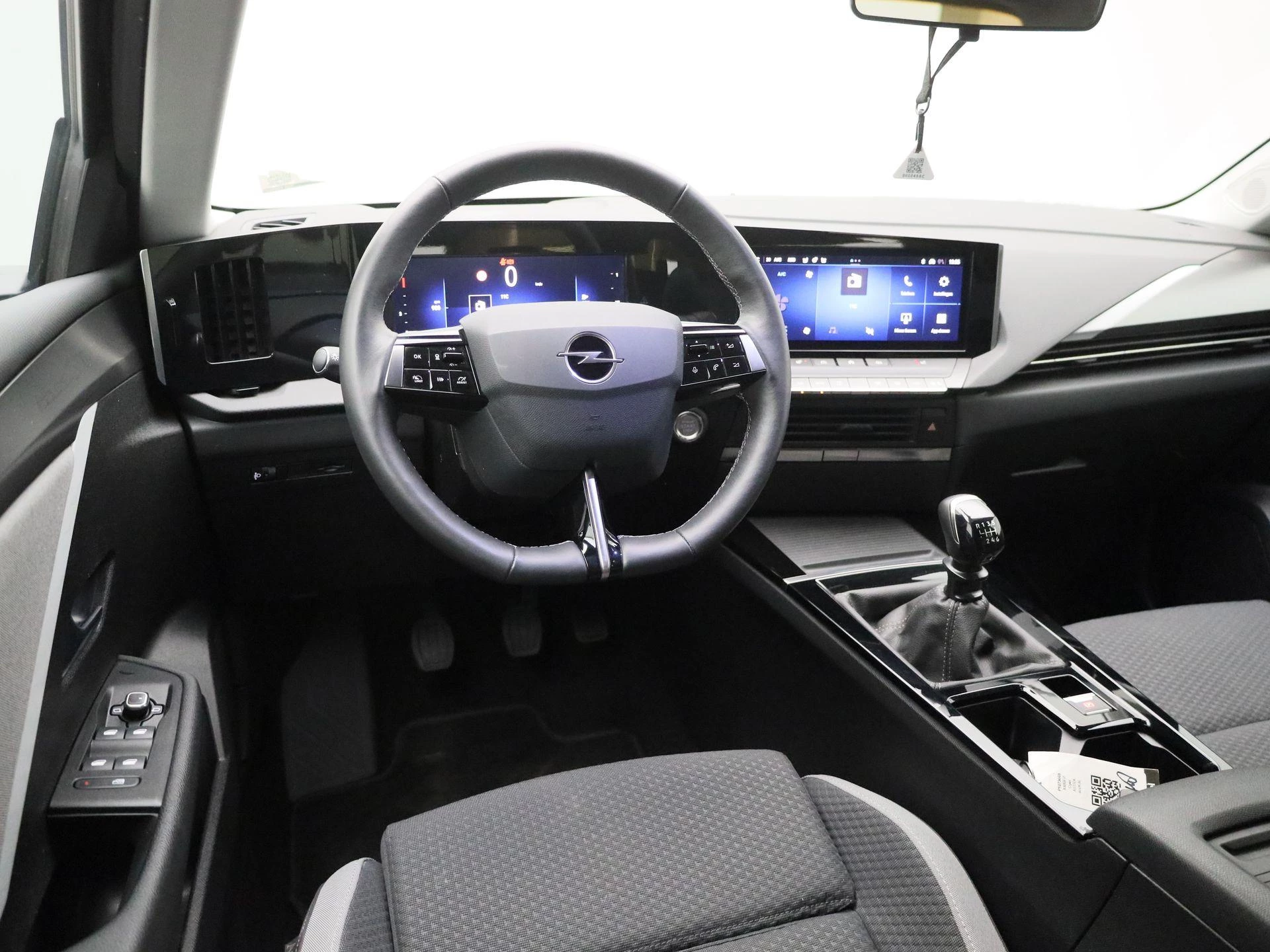 Opel-Astra-image-6