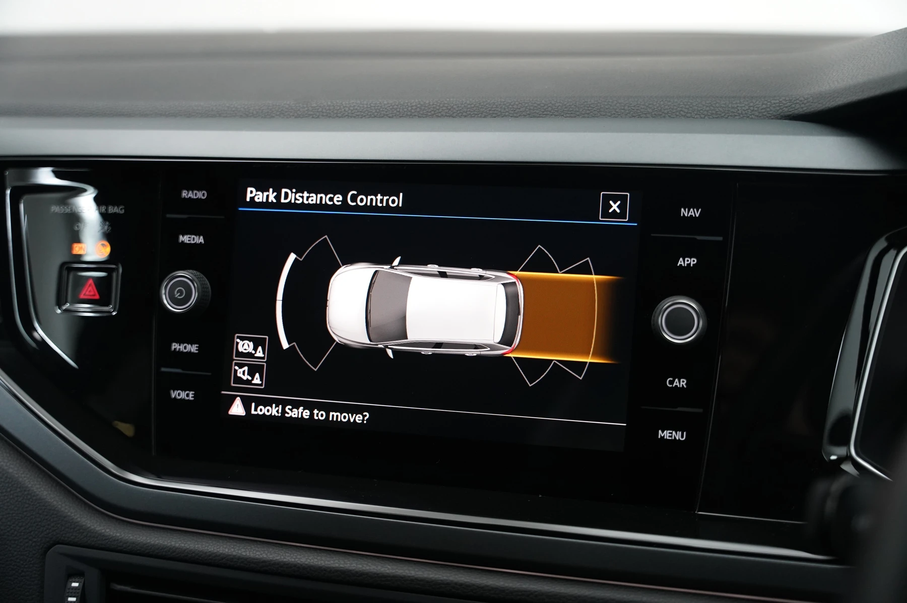 Volkswagen-Polo-image-23