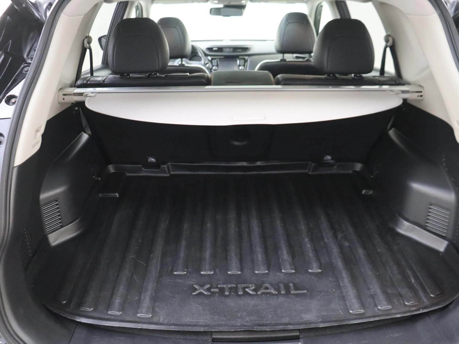 Nissan-X-Trail-image-27