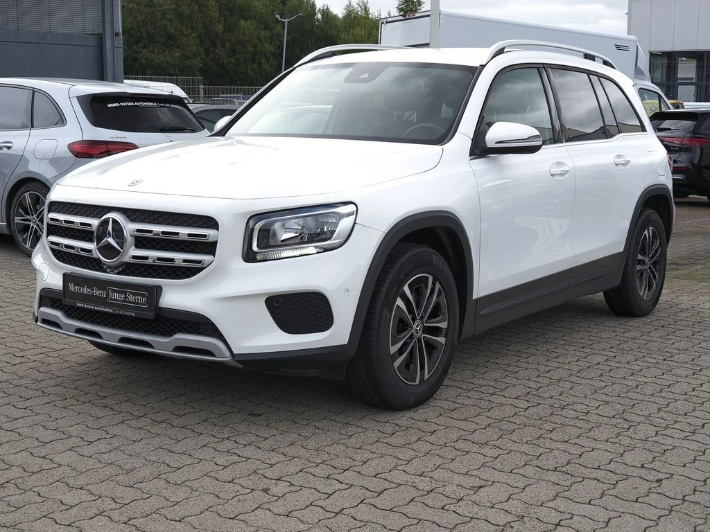 Mercedes-Benz-GLB 200-image-7