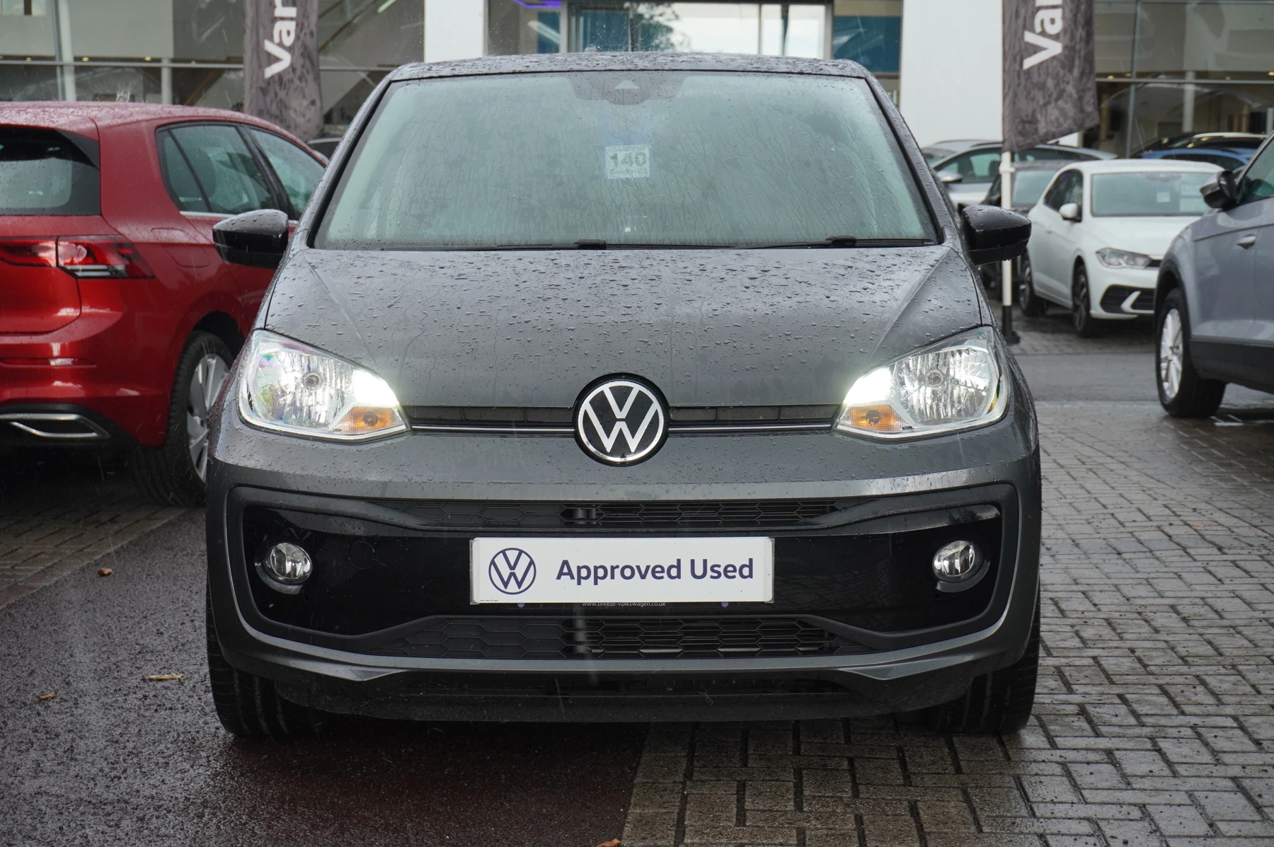 Volkswagen-up!-image-6