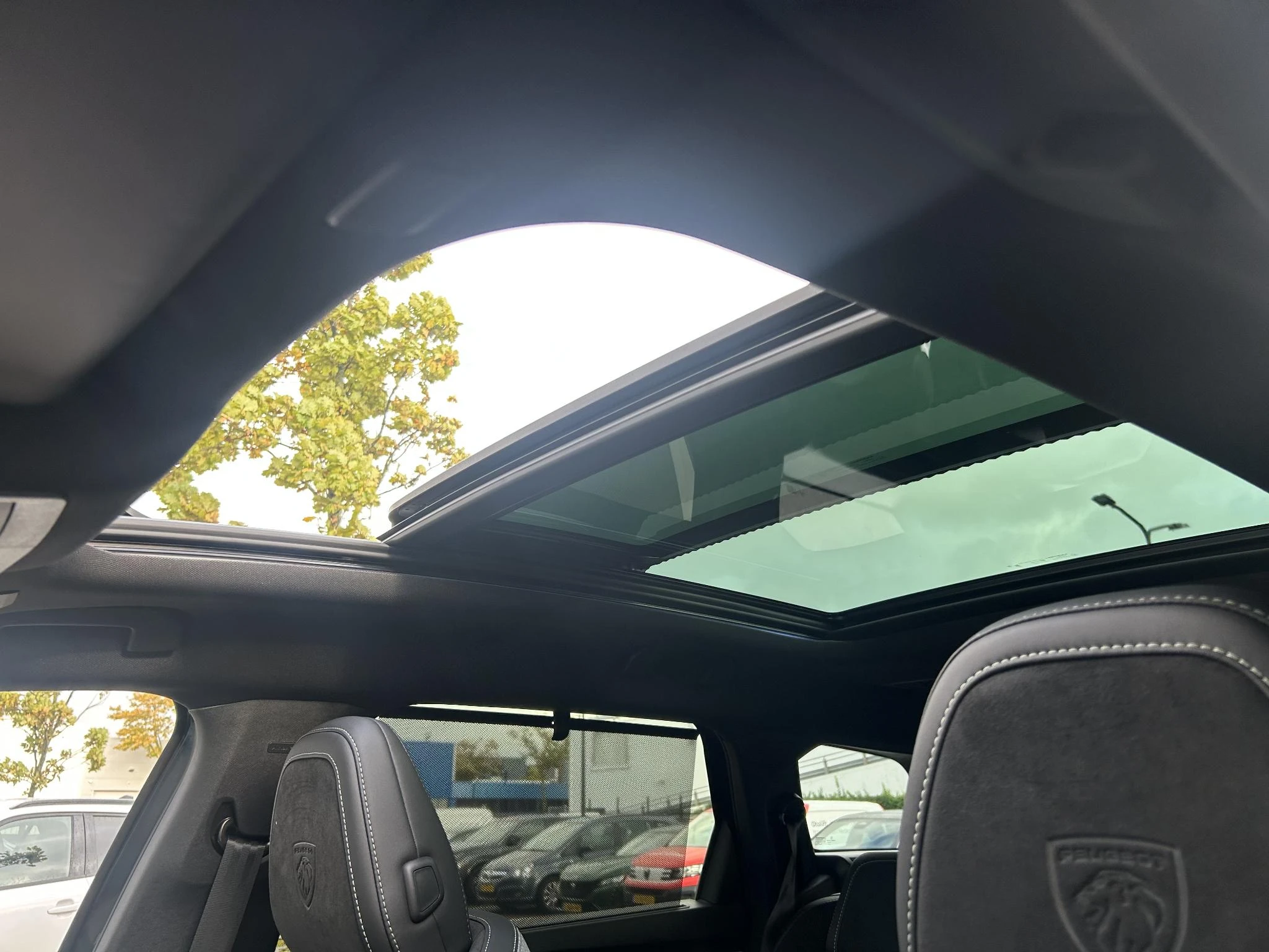 Peugeot-5008-image-16