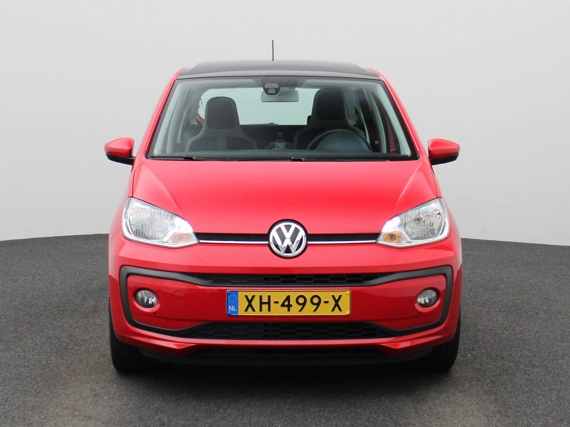 Volkswagen-up!-image-2