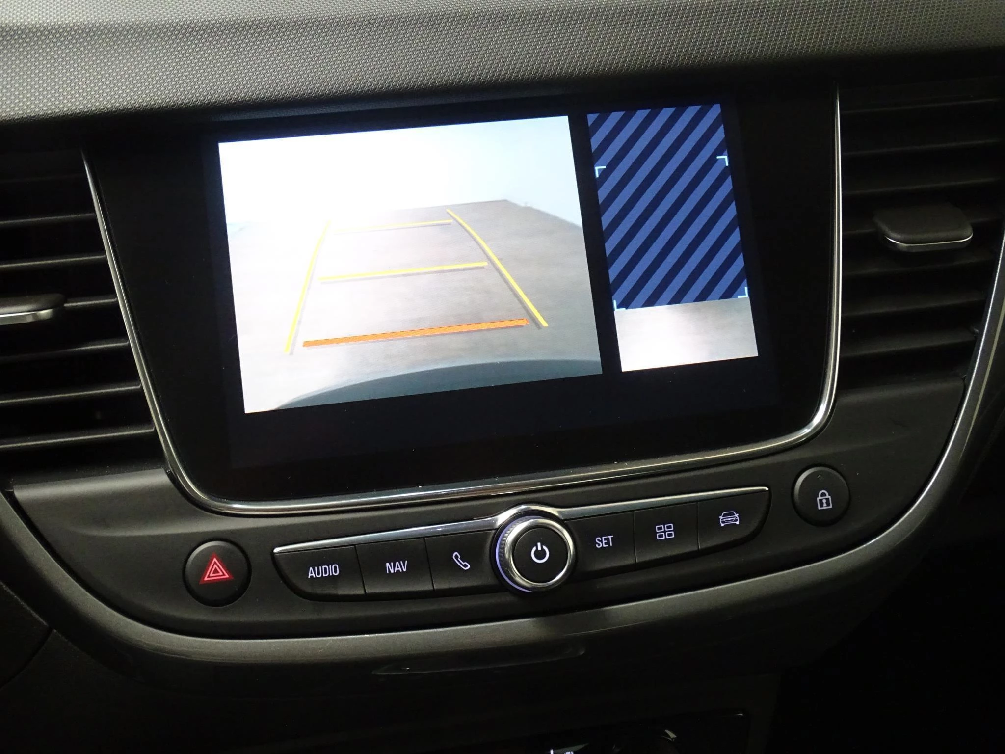 Opel-Crossland-image-11