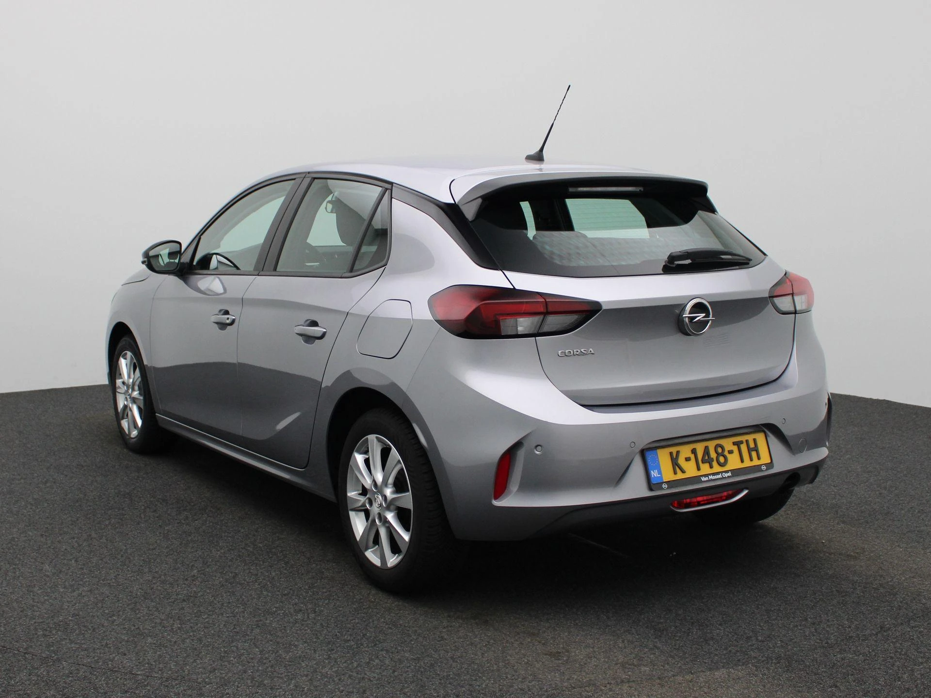Opel-Corsa-image-1