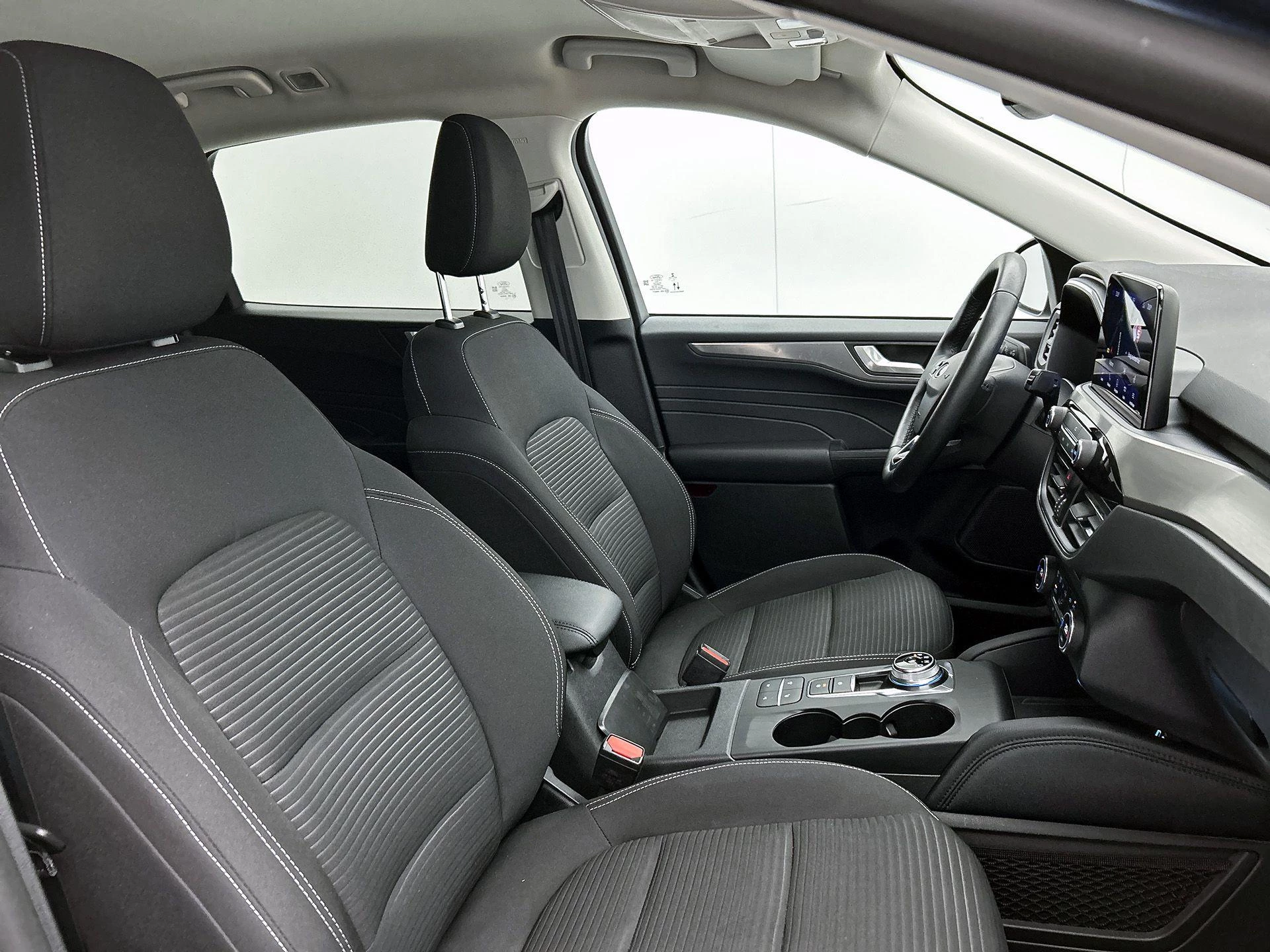 Ford-Kuga-image-32