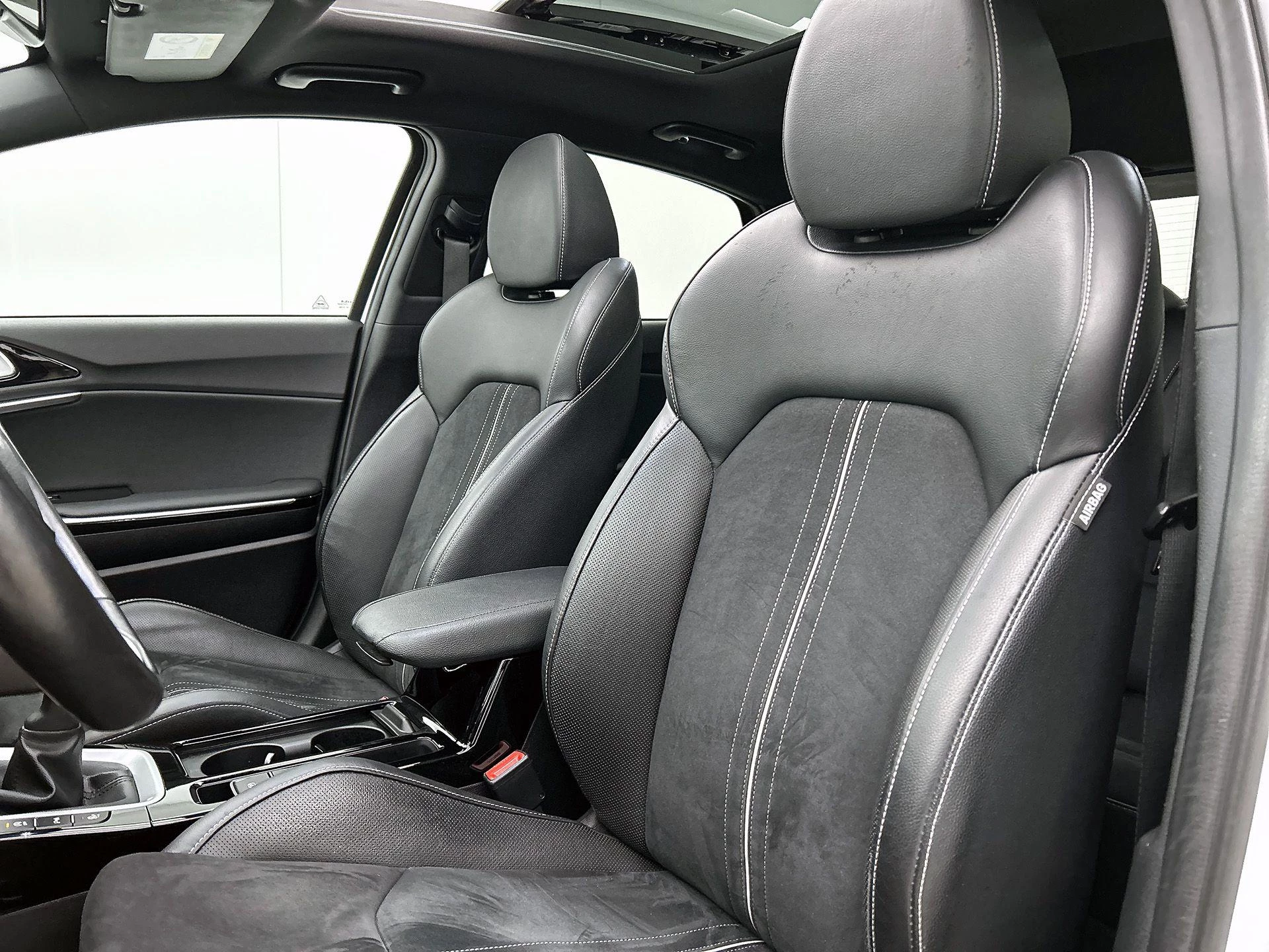 Kia-XCeed-image-35
