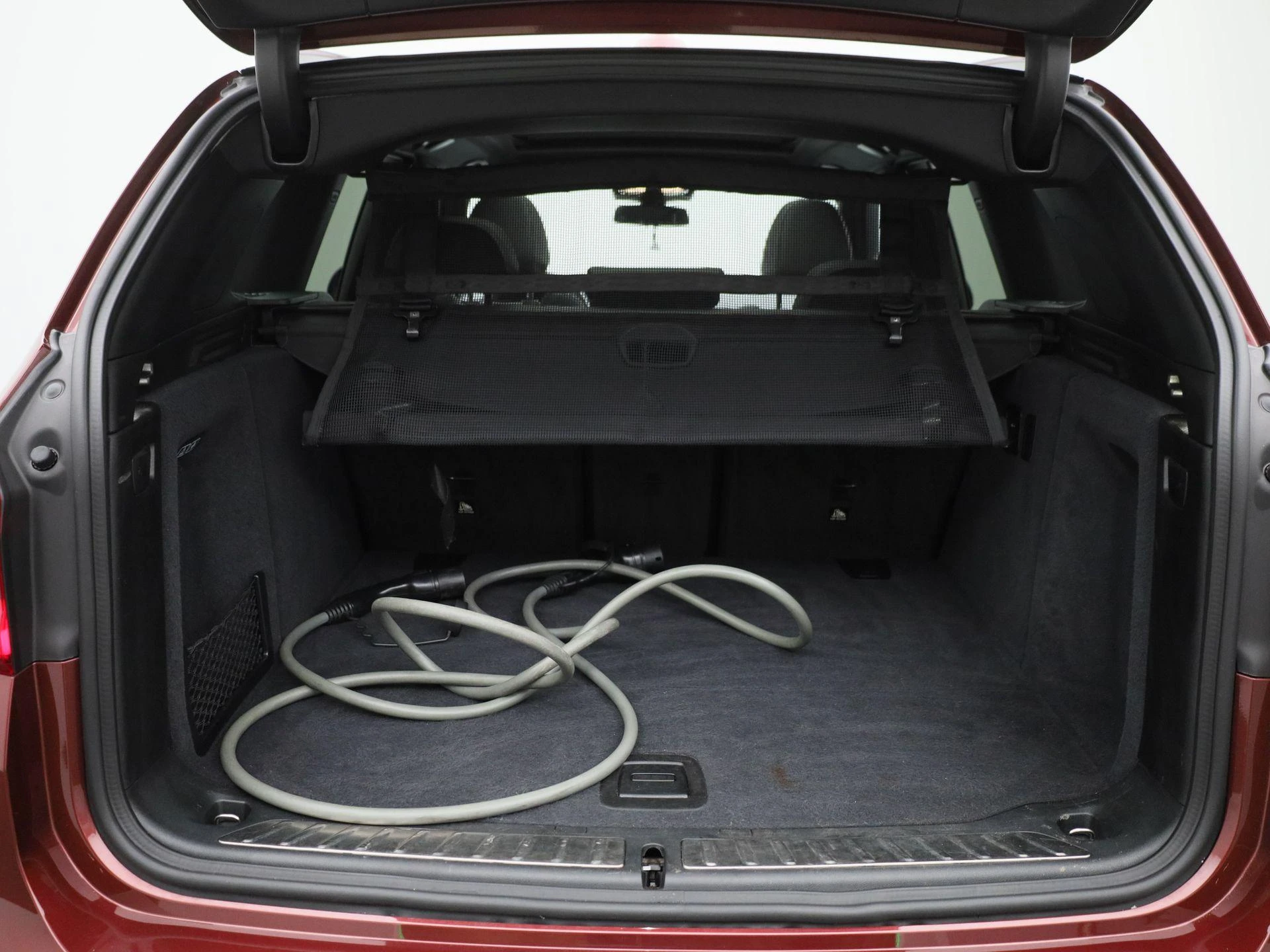 BMW-iX3-image-13