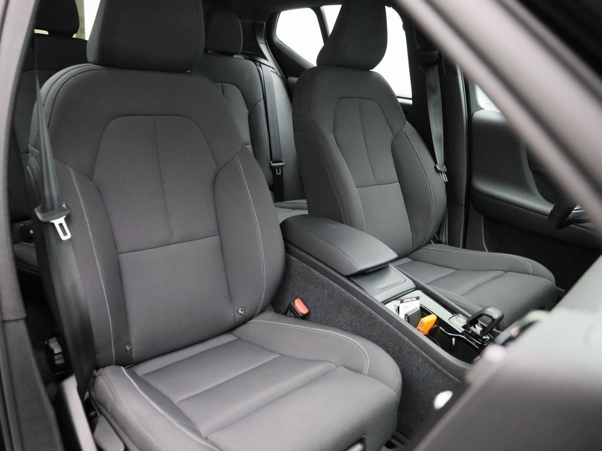 Volvo-XC40-image-35