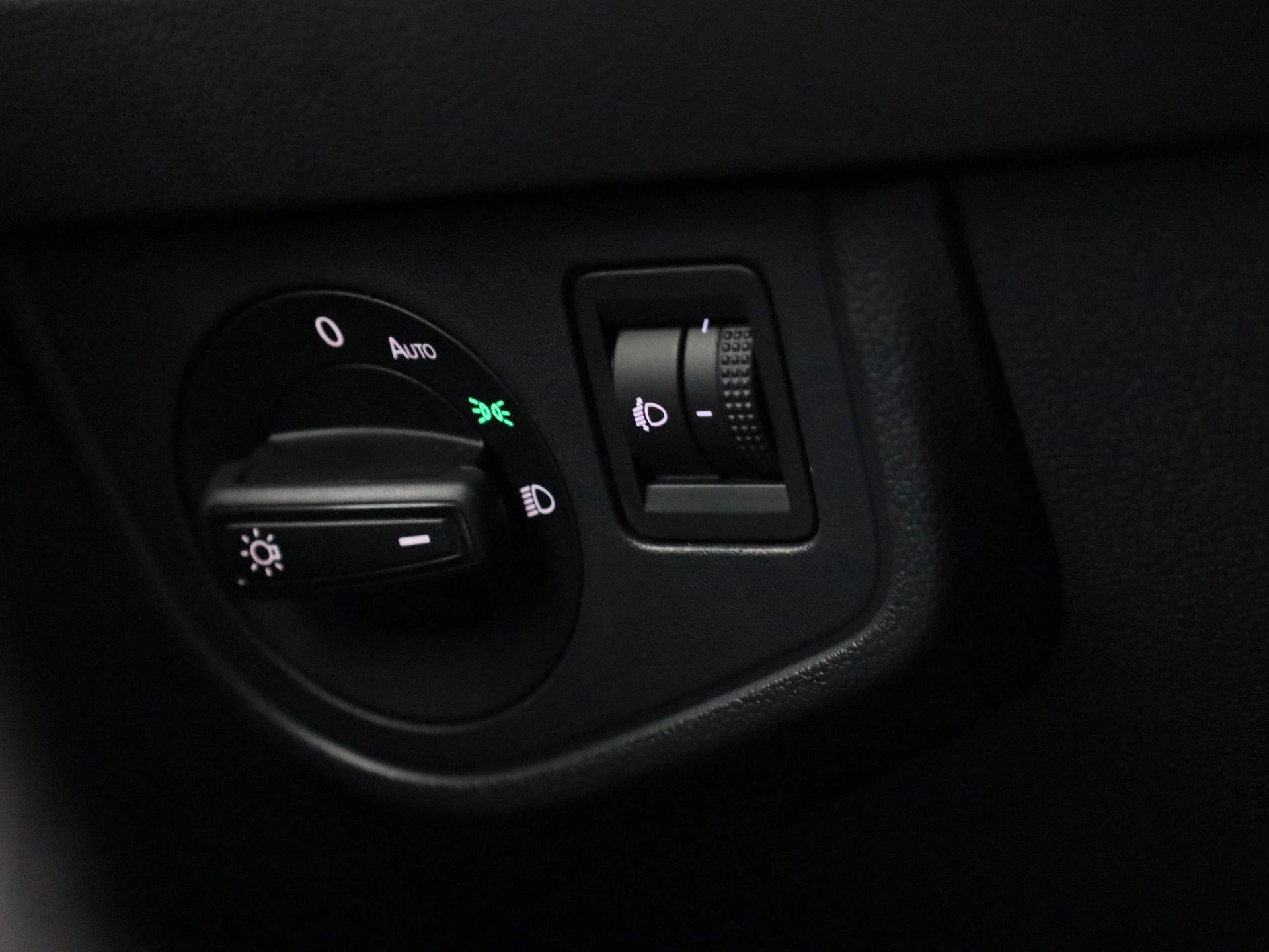 Volkswagen-Taigo-image-25