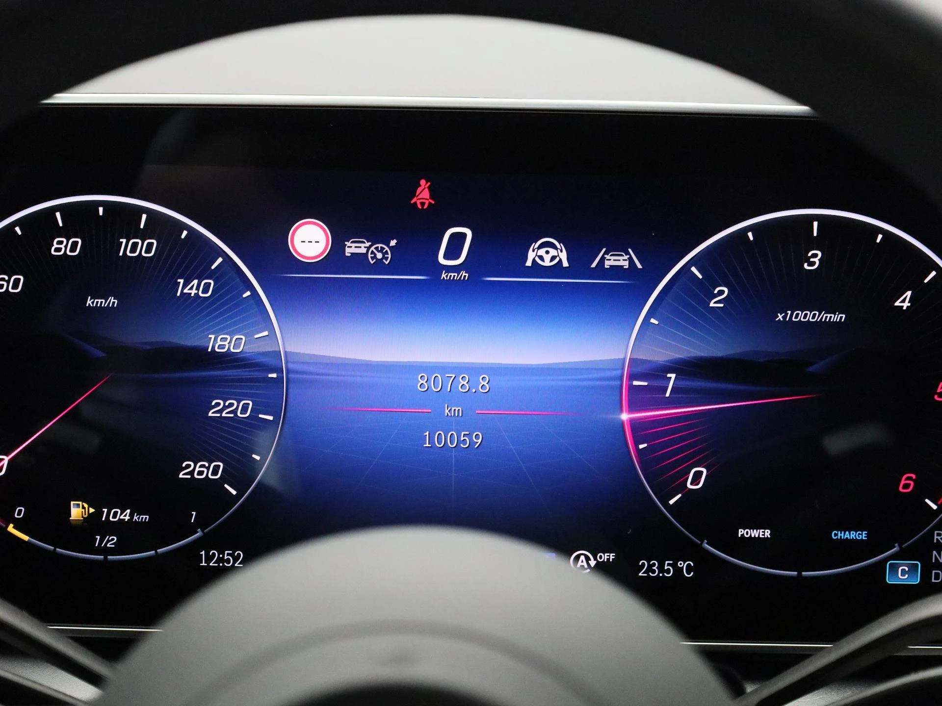 Mercedes-Benz-GLC-image-7