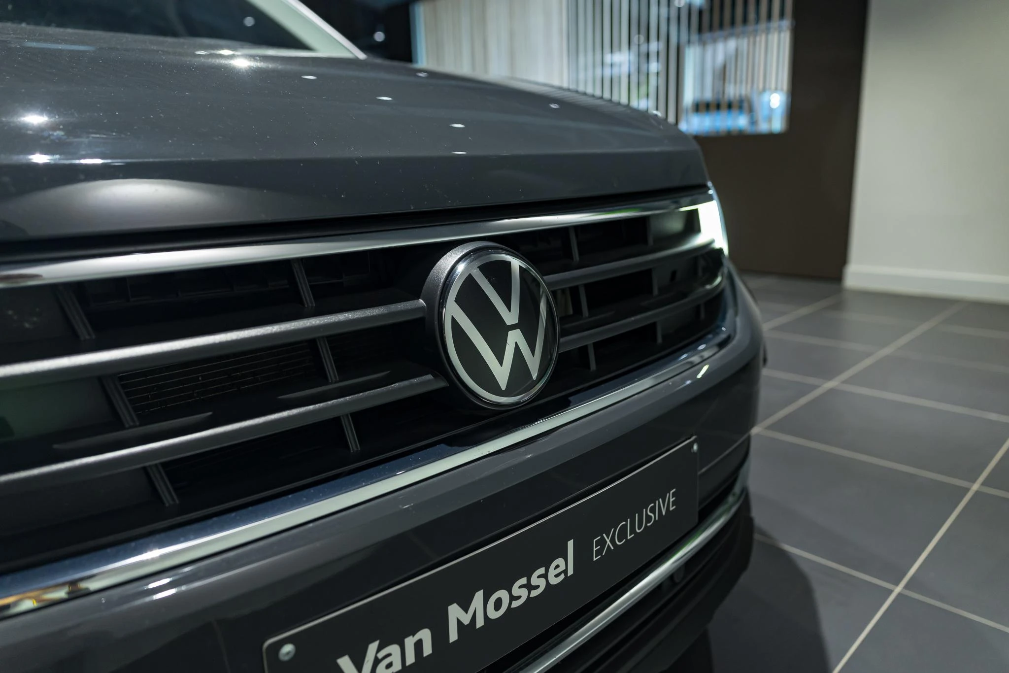 Volkswagen-Tiguan-image-15