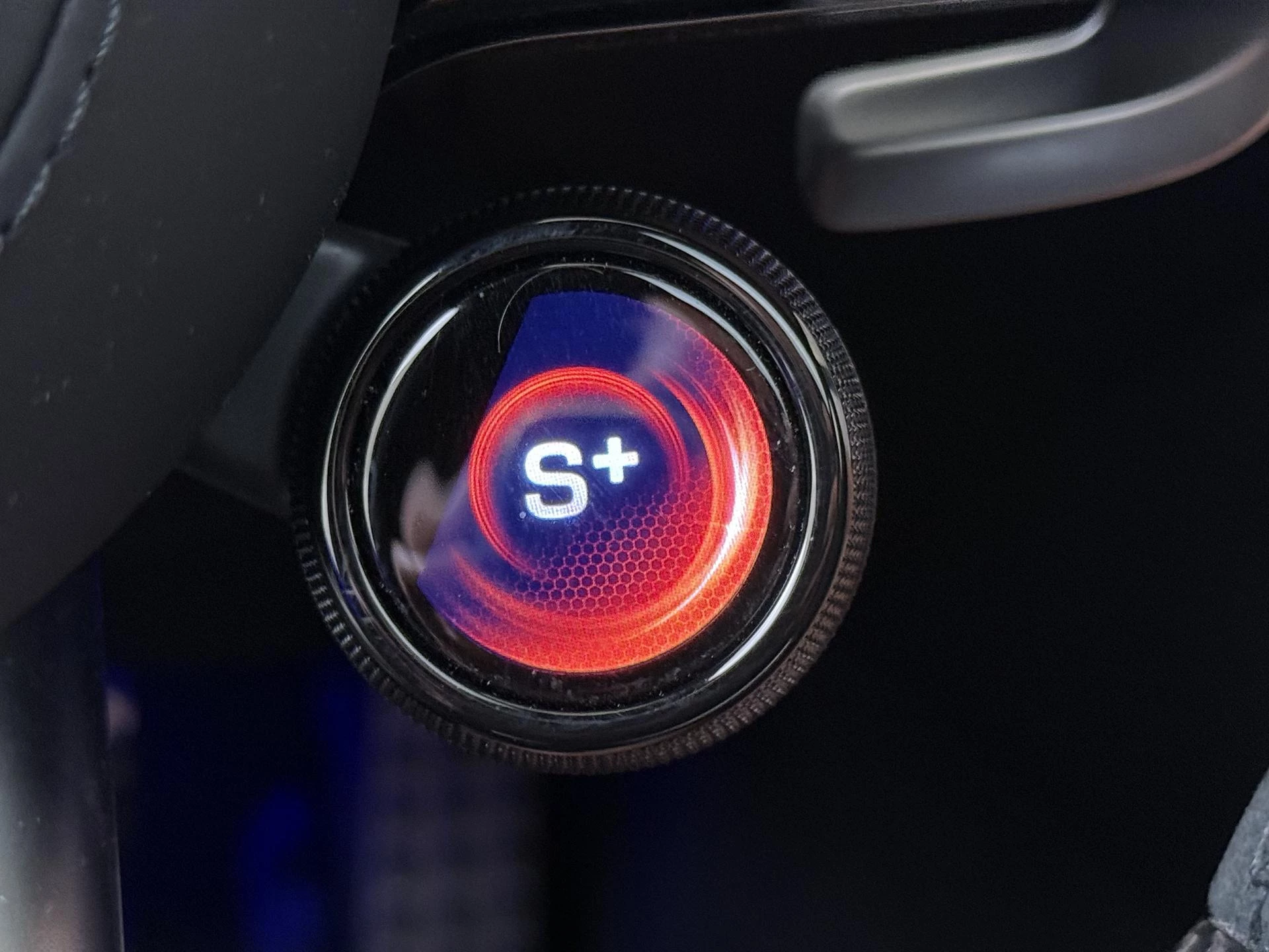 Mercedes-Benz-S-Klasse-image-22