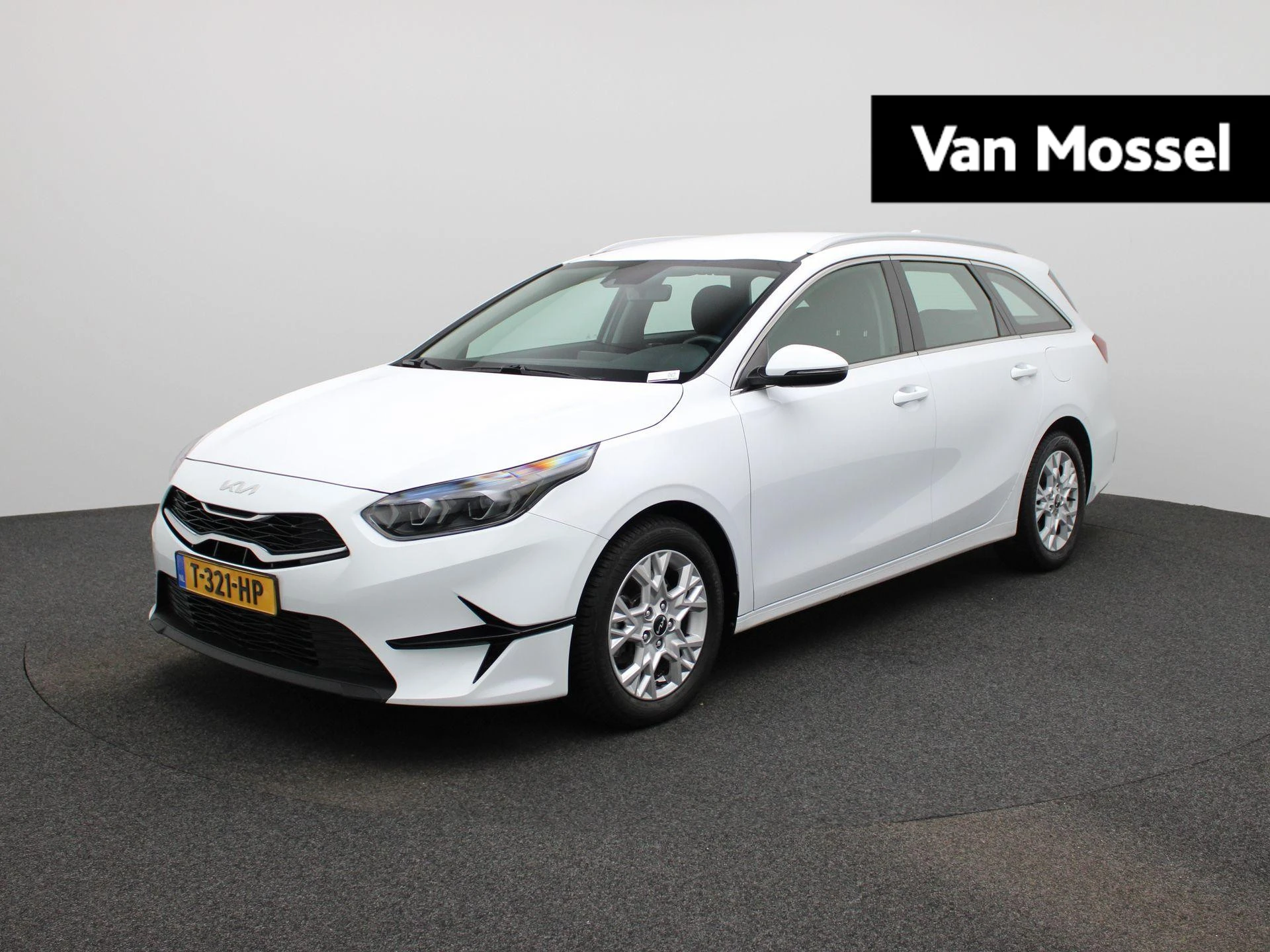 Kia-Ceed Sportswagon-image-0