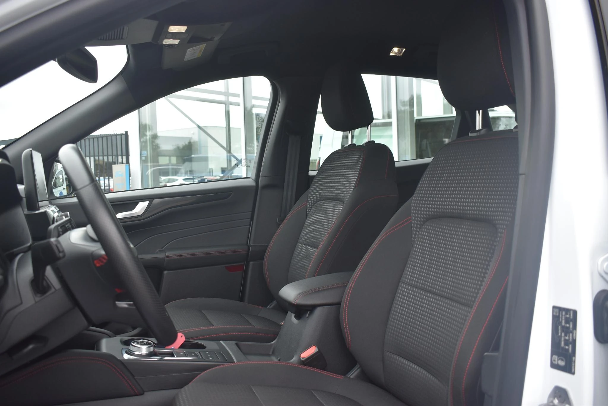 Ford-Kuga-image-25