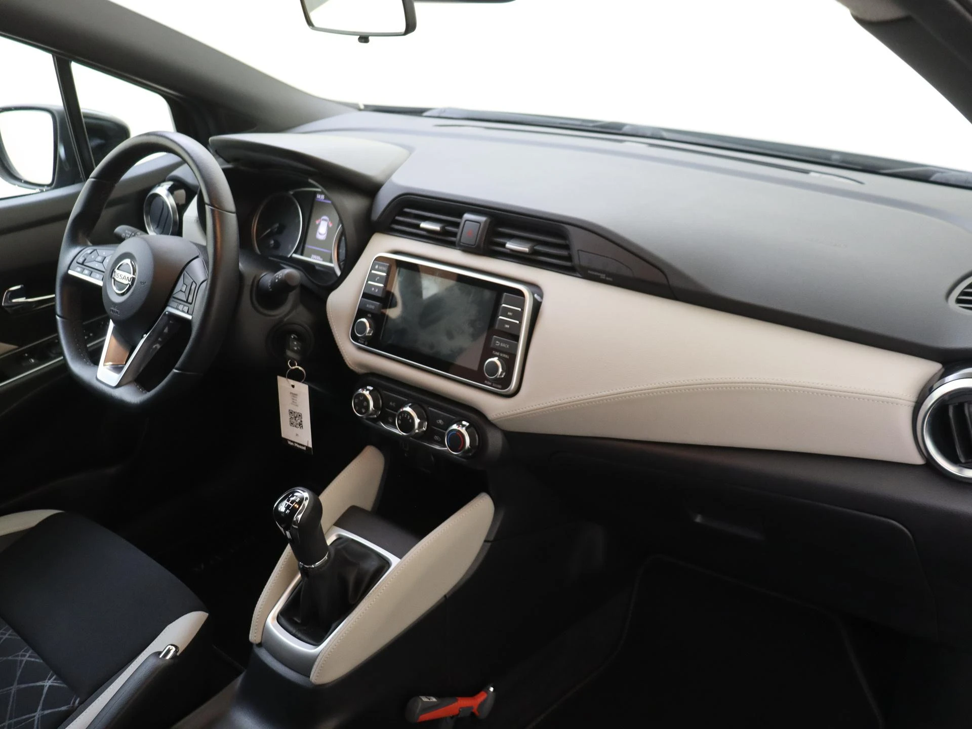 Nissan-Micra-image-14