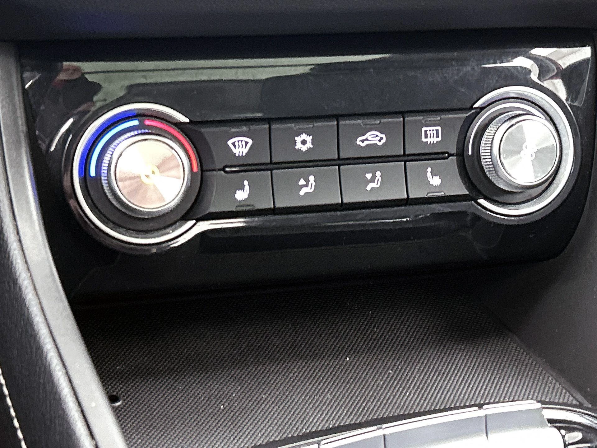 MG ZS EV MG Luxury 45 kWh